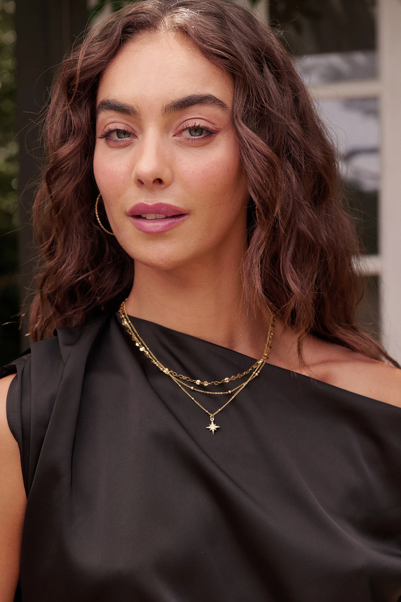 Estela Layered Necklace in Gold - Image 2