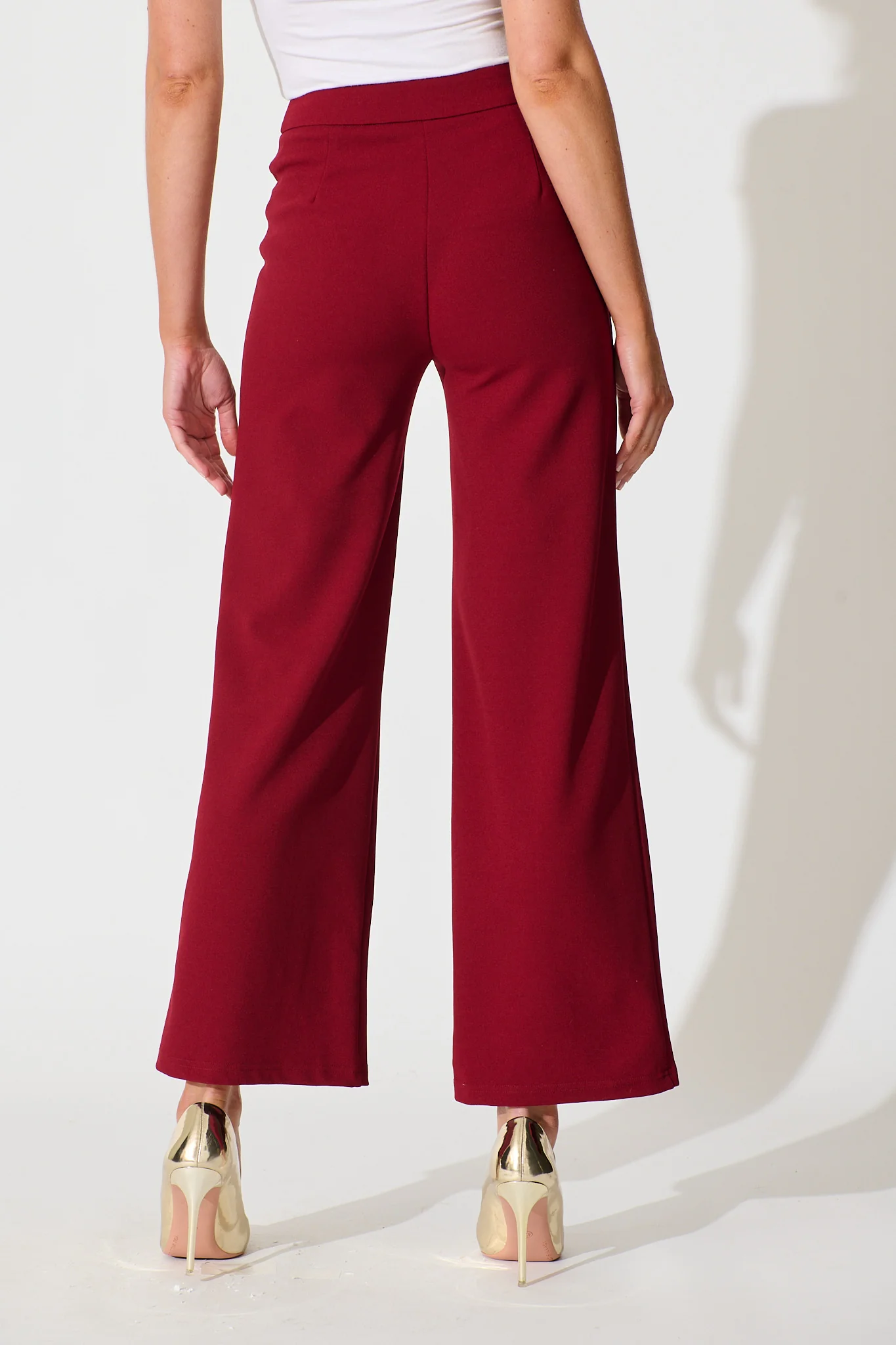 Executive Edge Pant in Wine - Image 3