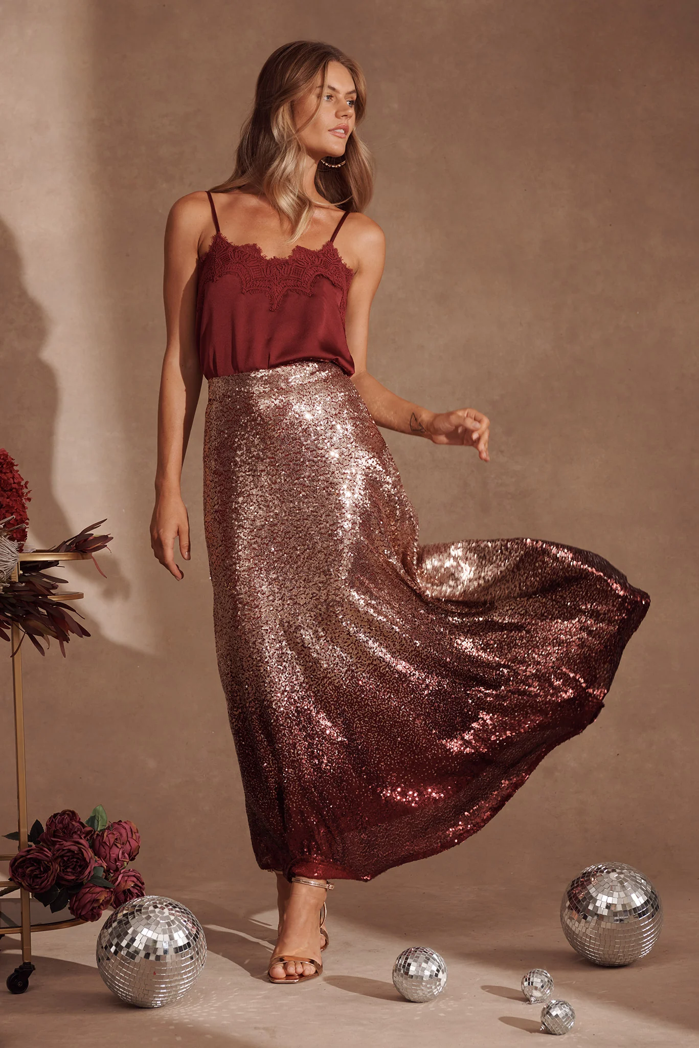 Exquisite Maxi Skirt In Gold With Wine Ombre Sequin - Image 2