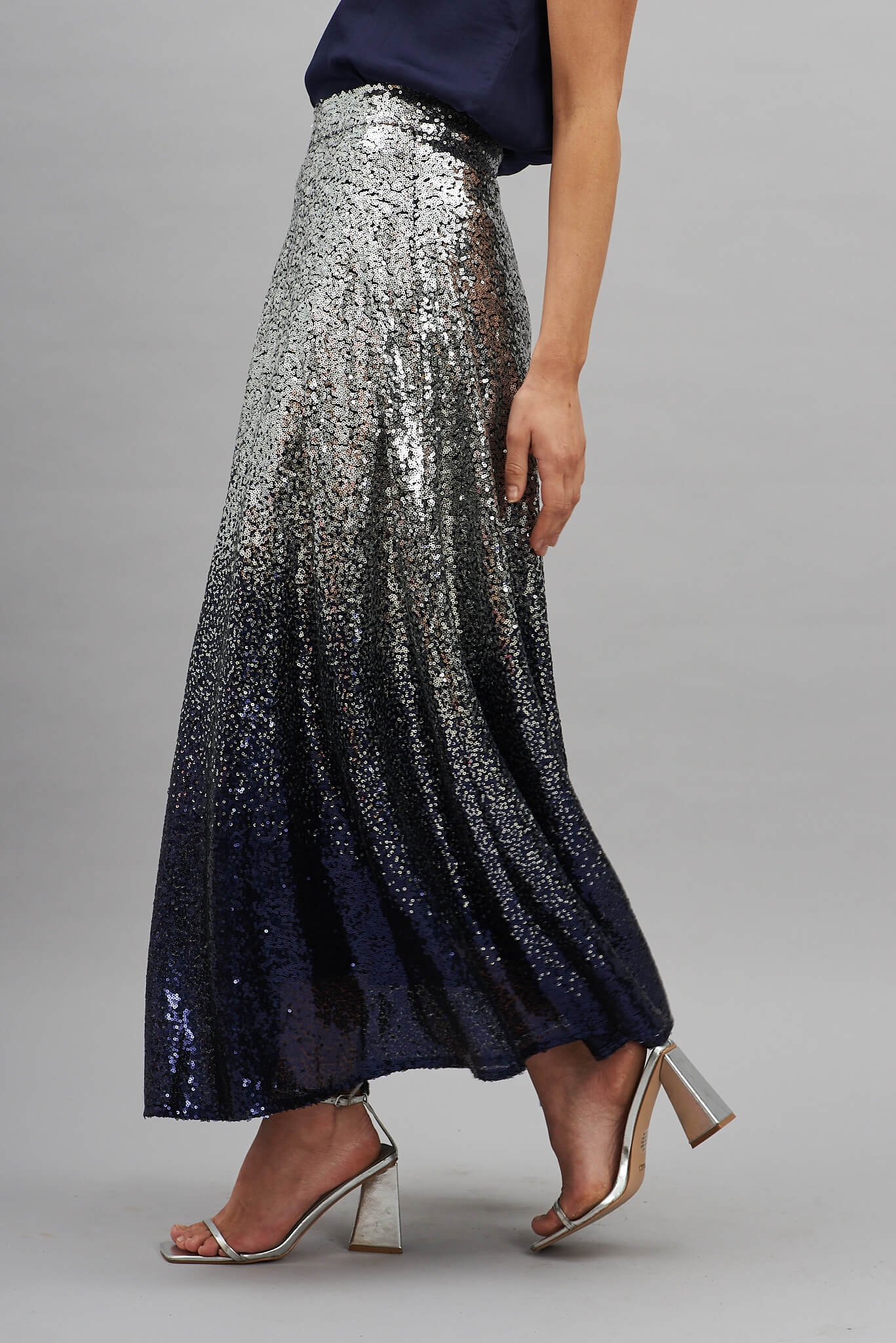 Exquisite Maxi Skirt In Silver With Navy Ombre Sequin - Image 2