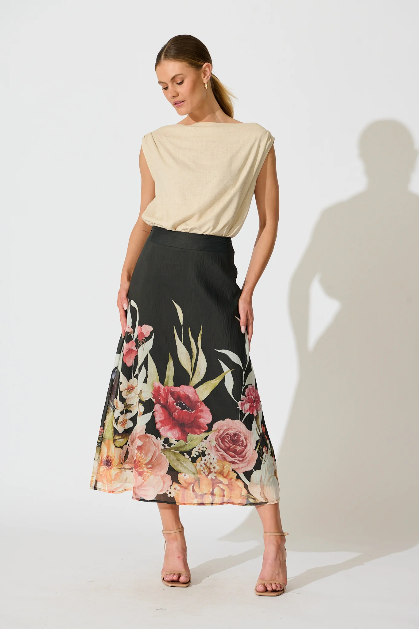 Faelina Maxi Skirt in Black with Floral Print Linen Blend - Image 4