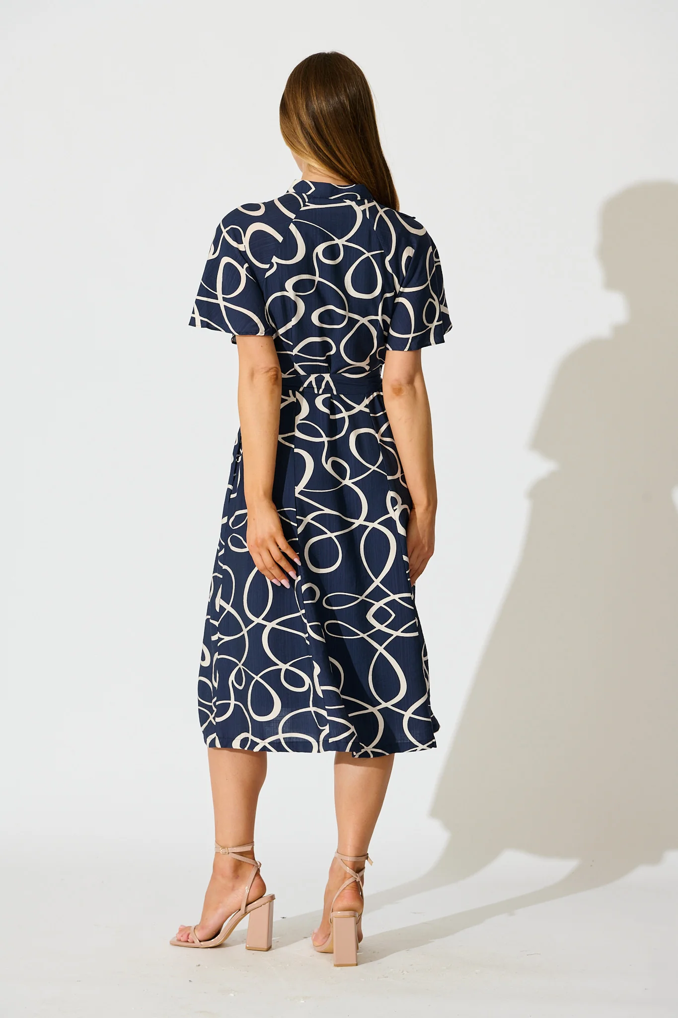 Fergie Midi Dress in Navy Geometric Print - Image 4