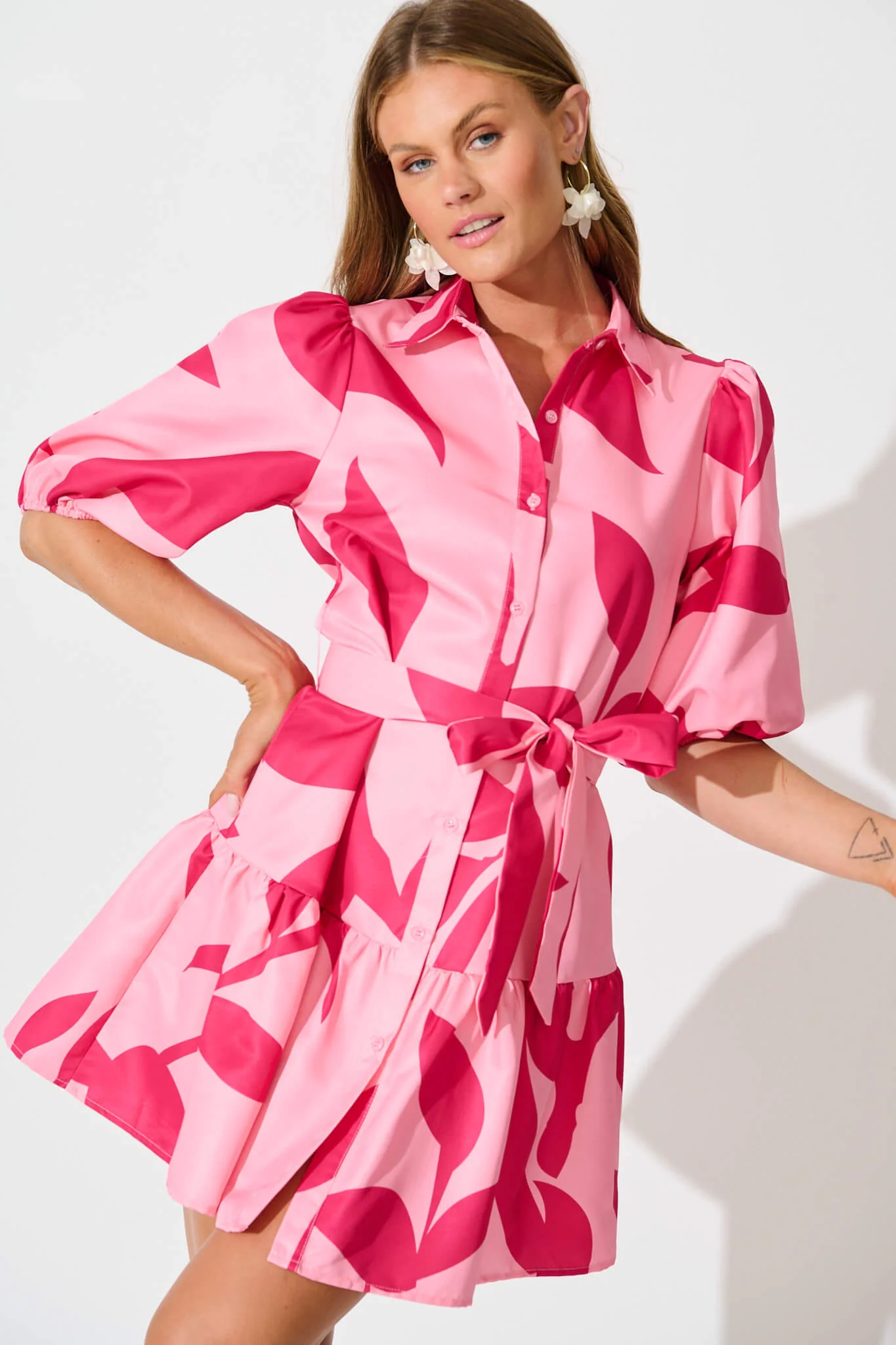 Fione Shirt Dress in Blush With Fuchsia Print - Image 2