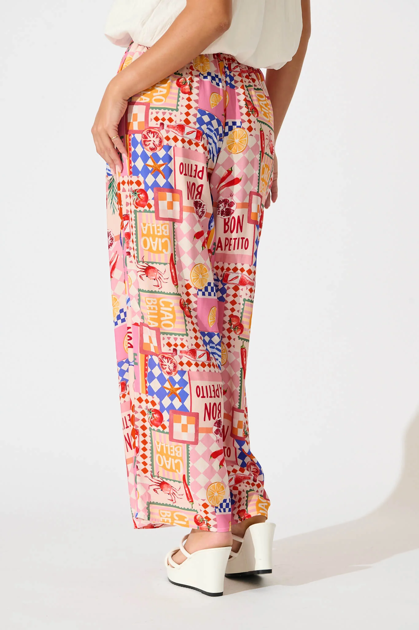 Gilligan Pant In Multi Conversational Print - Image 3
