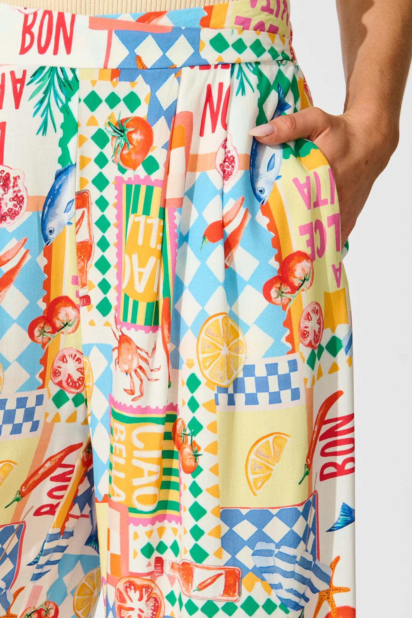 Gilligan Pant in White Multi Conversational Print - Image 7