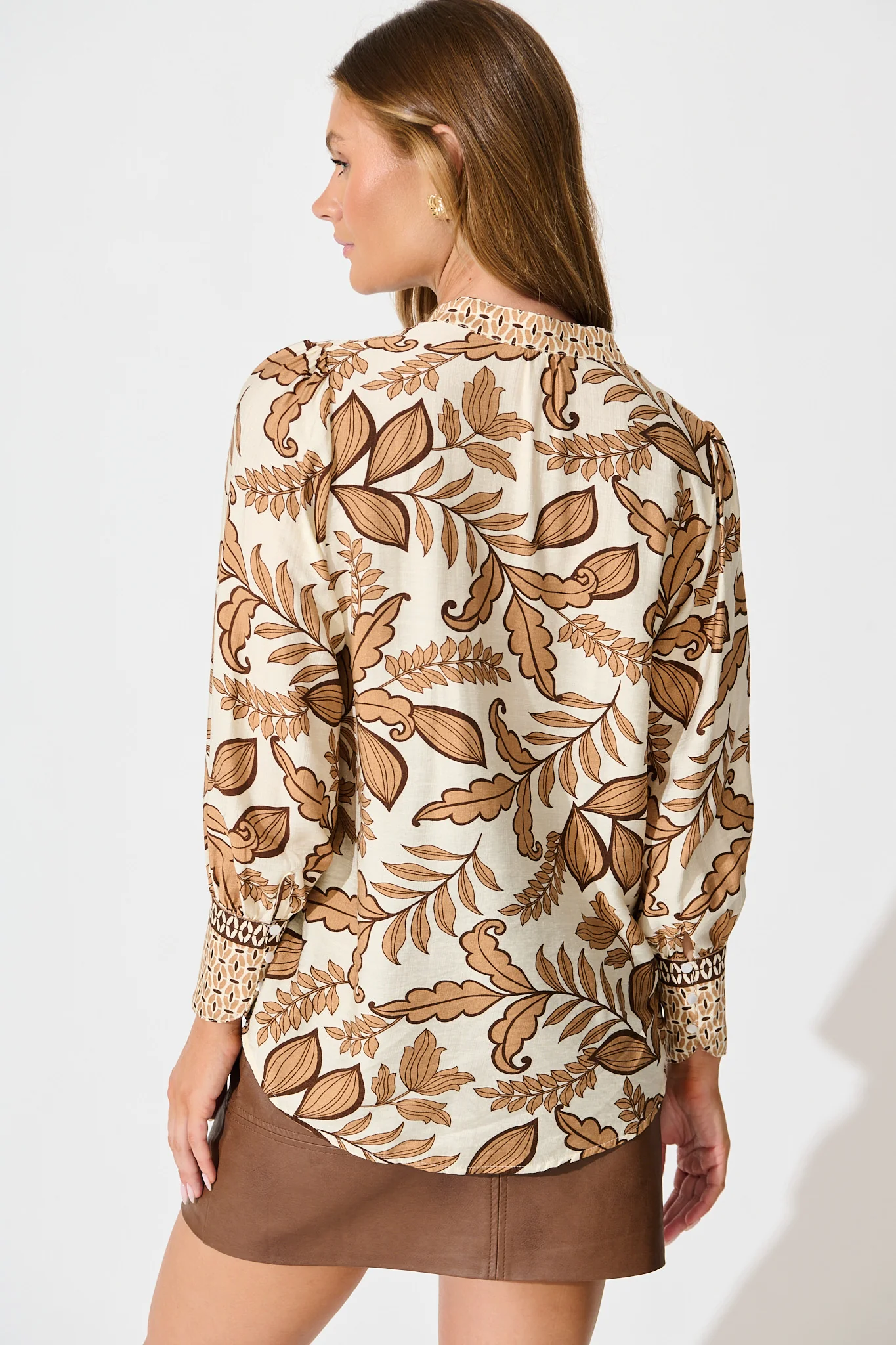 Graceful Top in Cream with Brown Leaf - Image 3