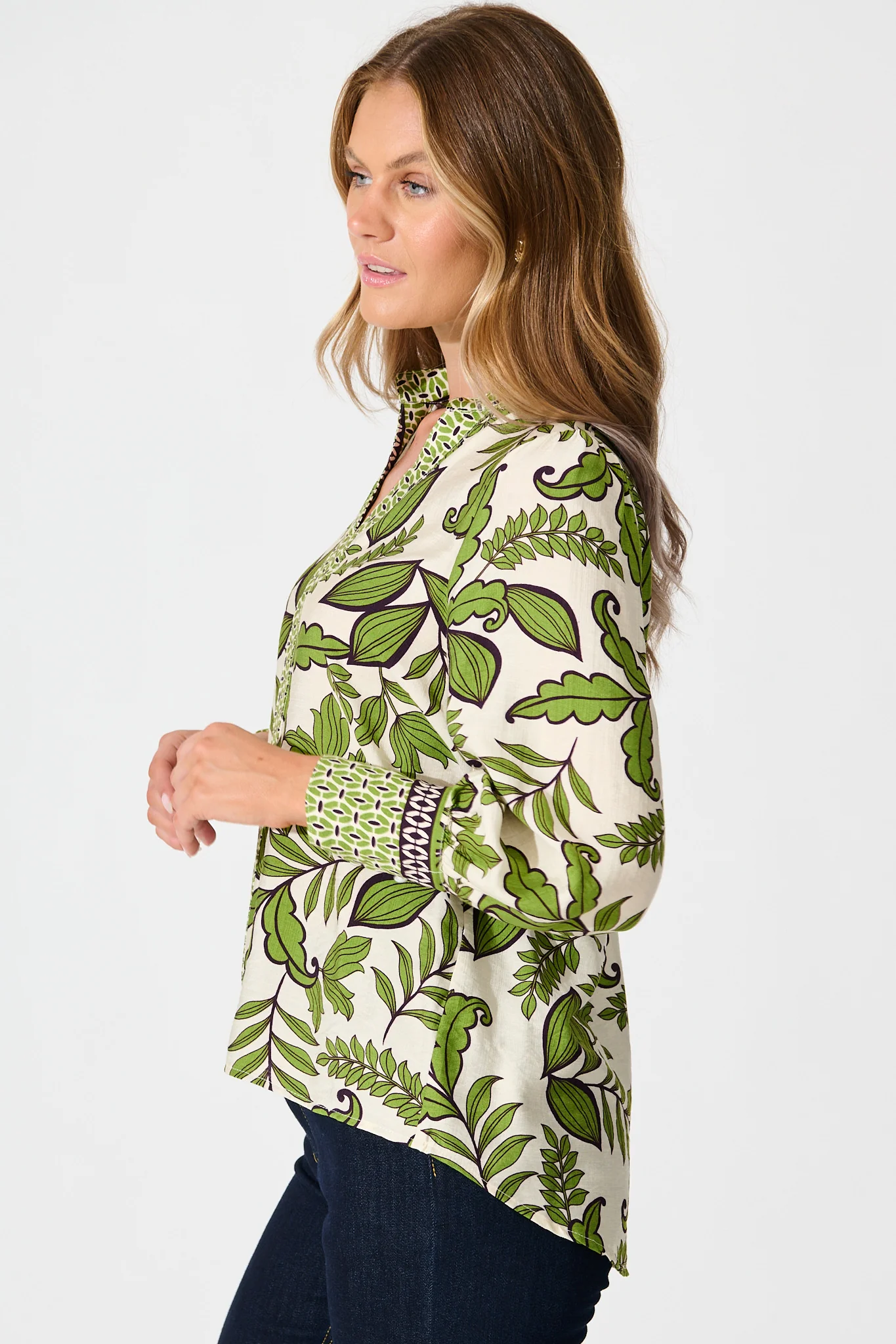 Graceful Top in Cream with Green Leaf - Image 2