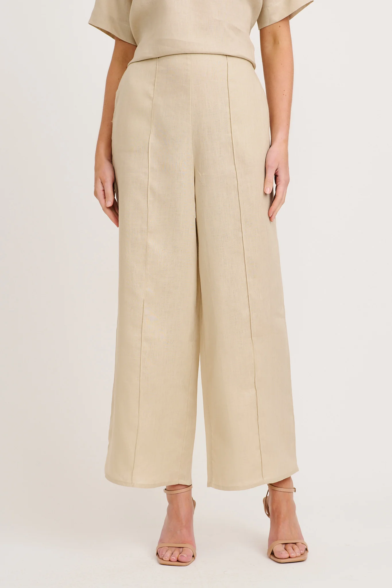 Halara Pant in Stone Linen - Image 3
