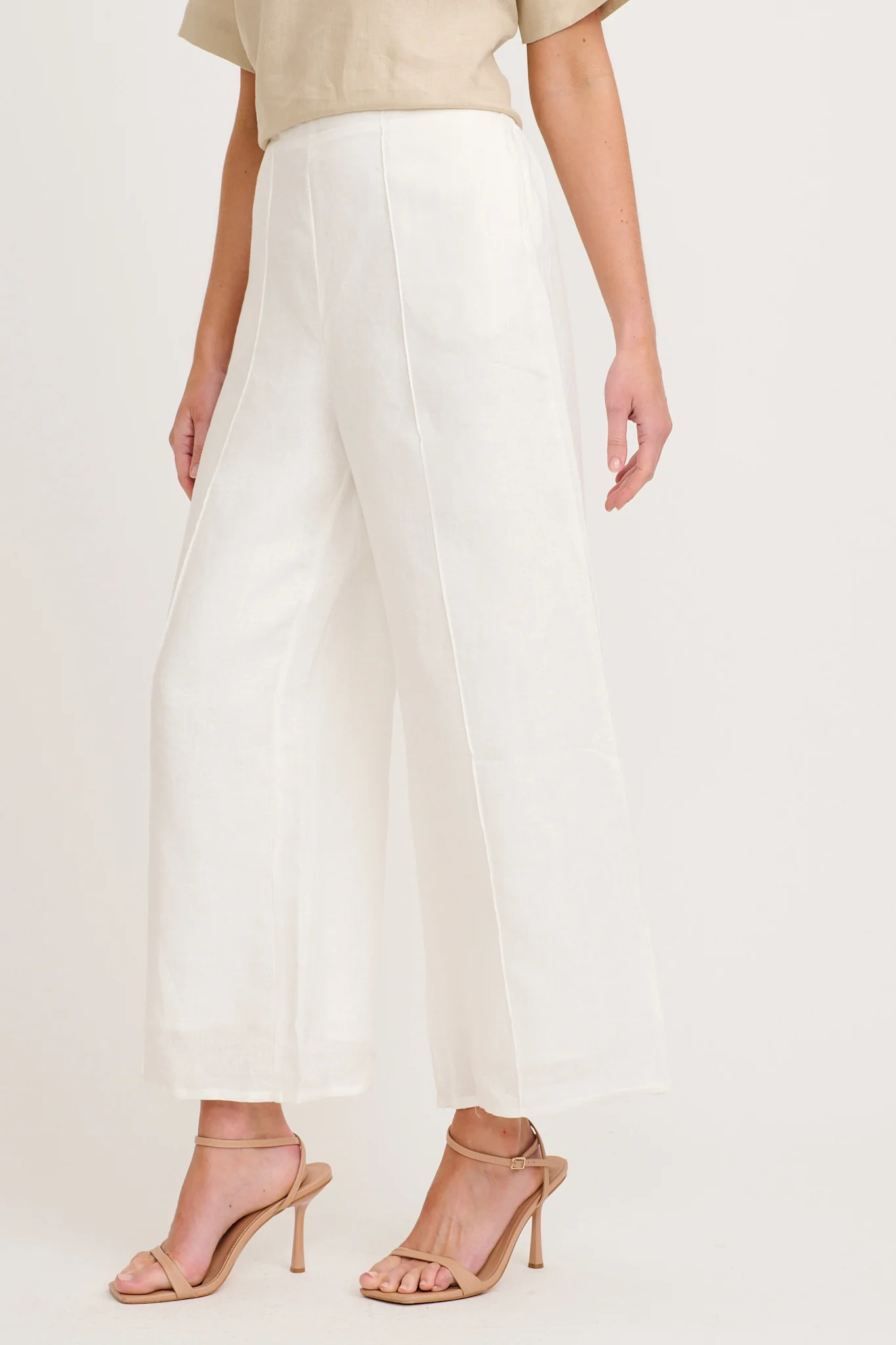 Halara Pant in White Linen - Image 11