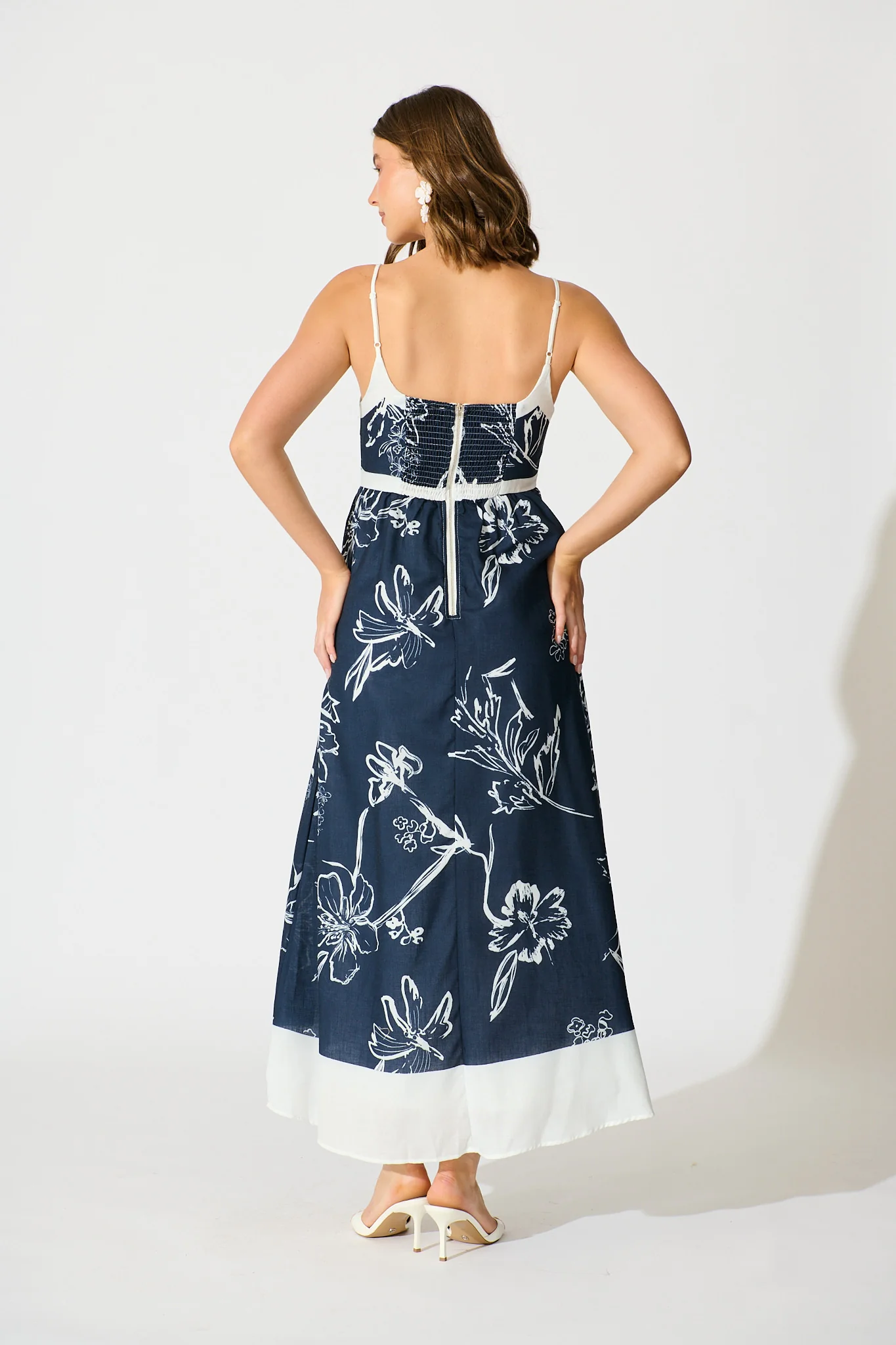Harlan Maxi Sundress in Navy with White Floral Print - Image 4