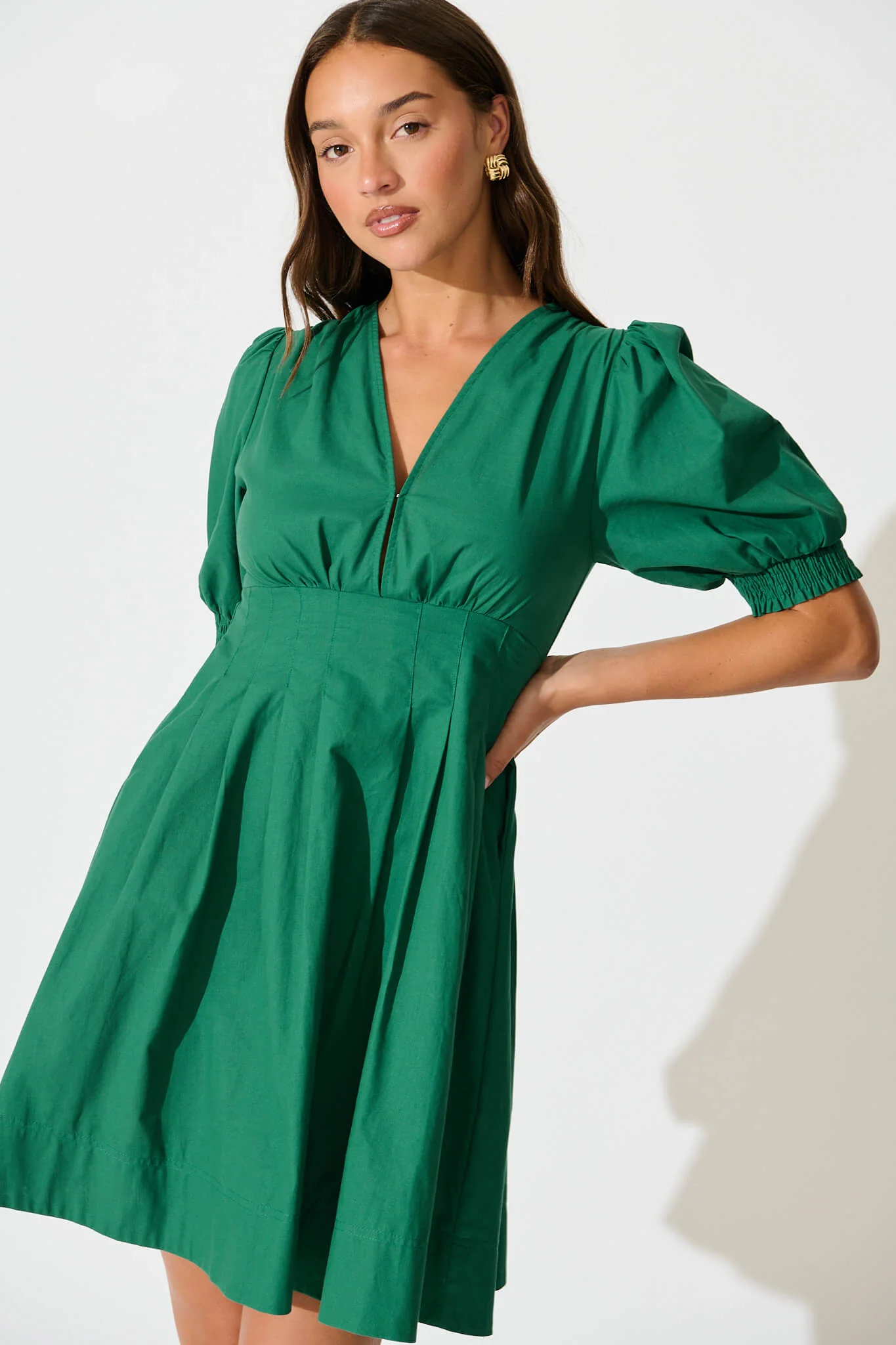 Hazel Dress in Emerald Green Cotton - Image 2