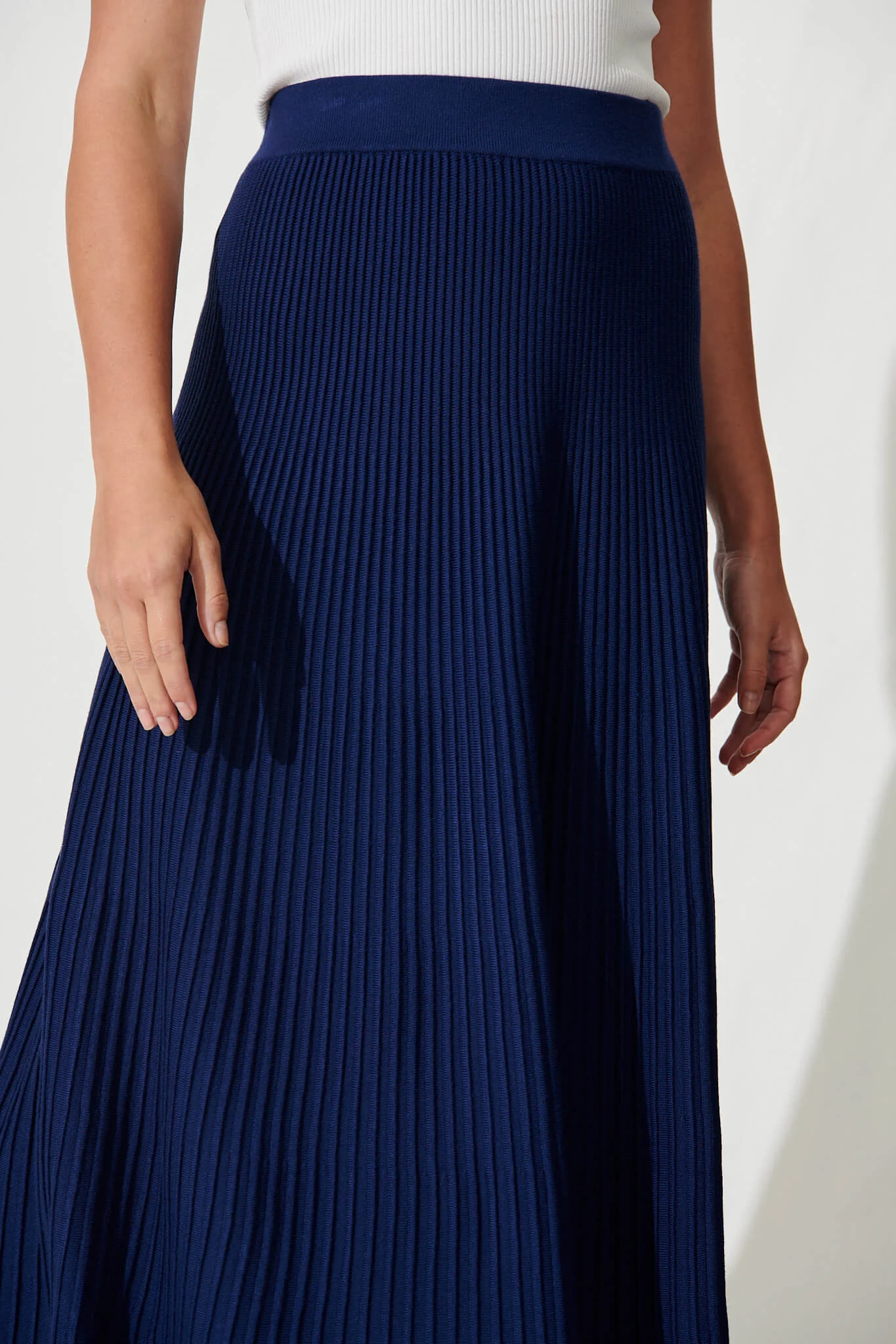Honeycup Knit Skirt In Navy Cotton Blend - Image 5