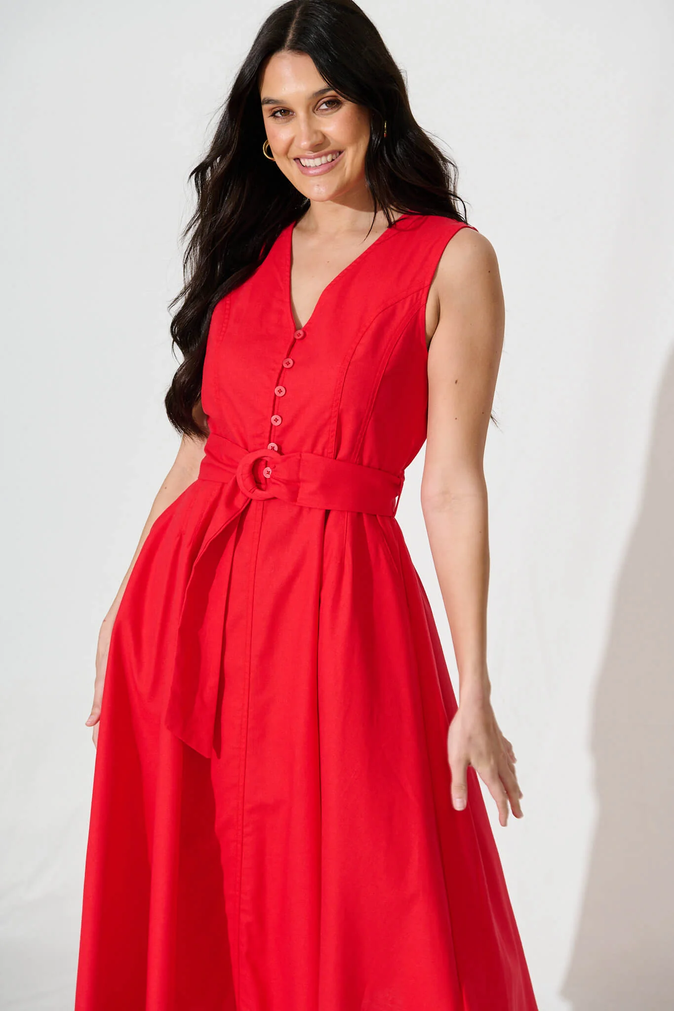 Iliya Midi Dress in Red Cotton Linen - Image 6