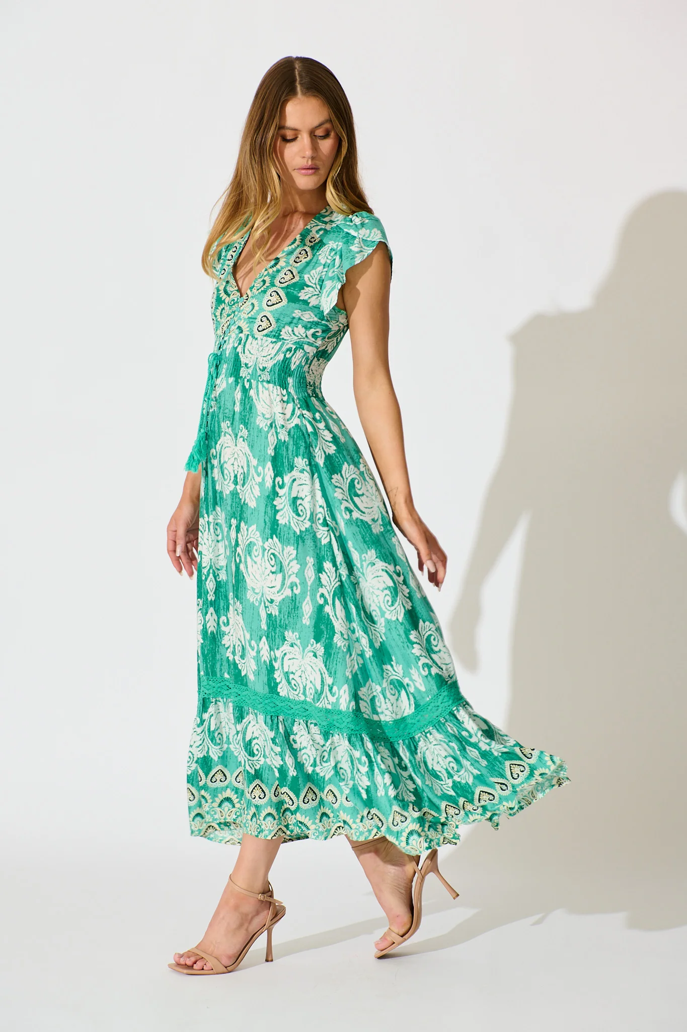 Ilysssa Maxi Dress in Green with White Boho Print - Image 3