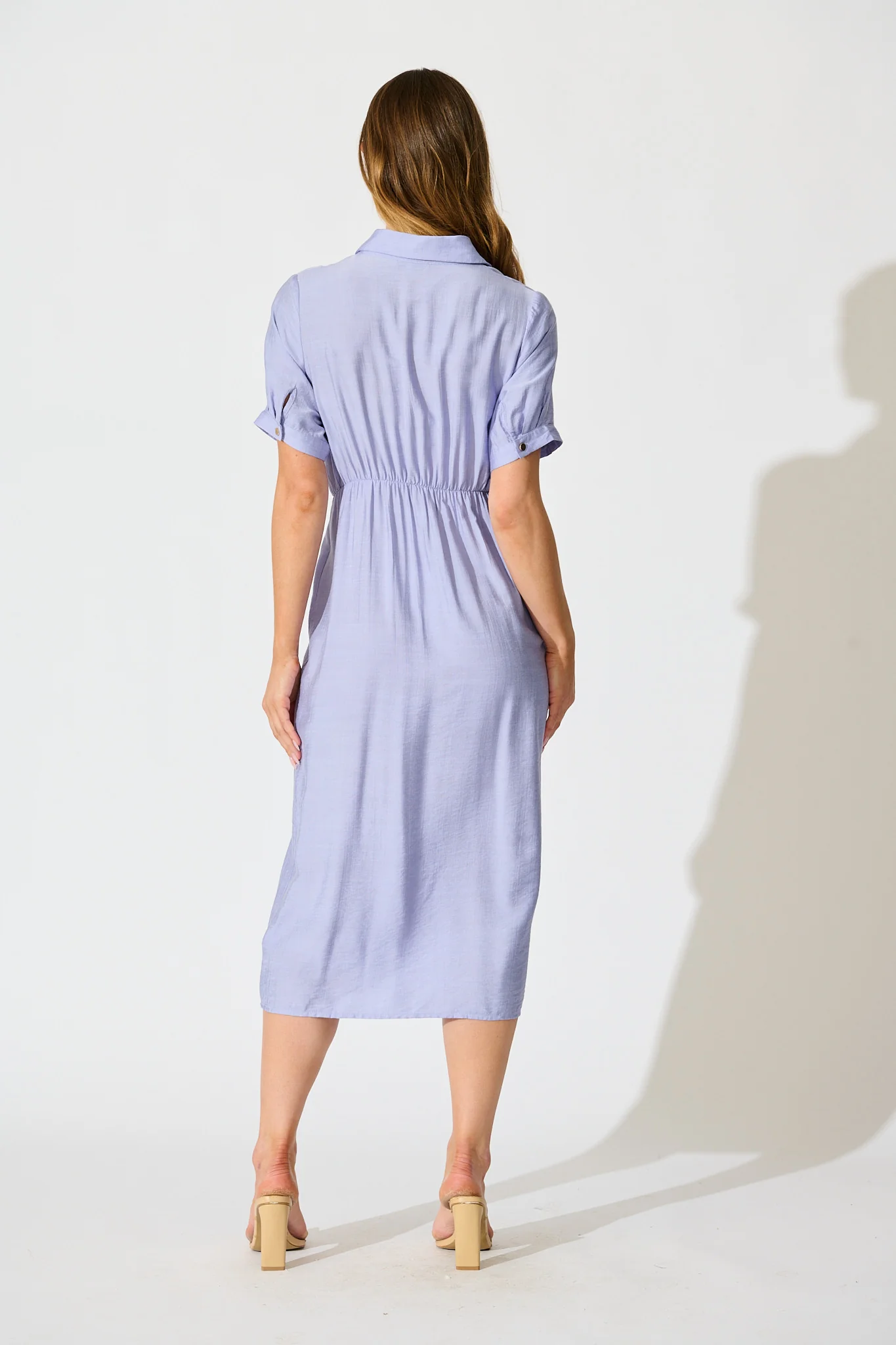 Isadora Midi Dress in Lilac - Image 4