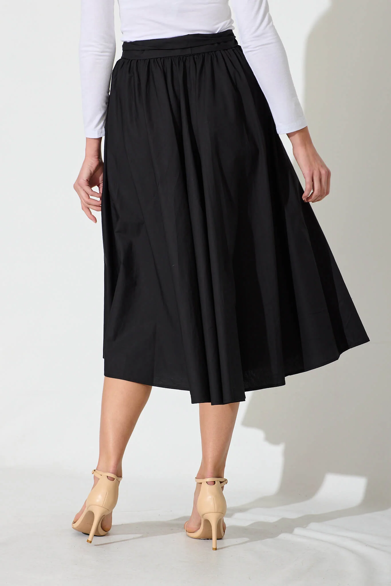 Ivy Midi Skirt In Black Cotton - Image 3