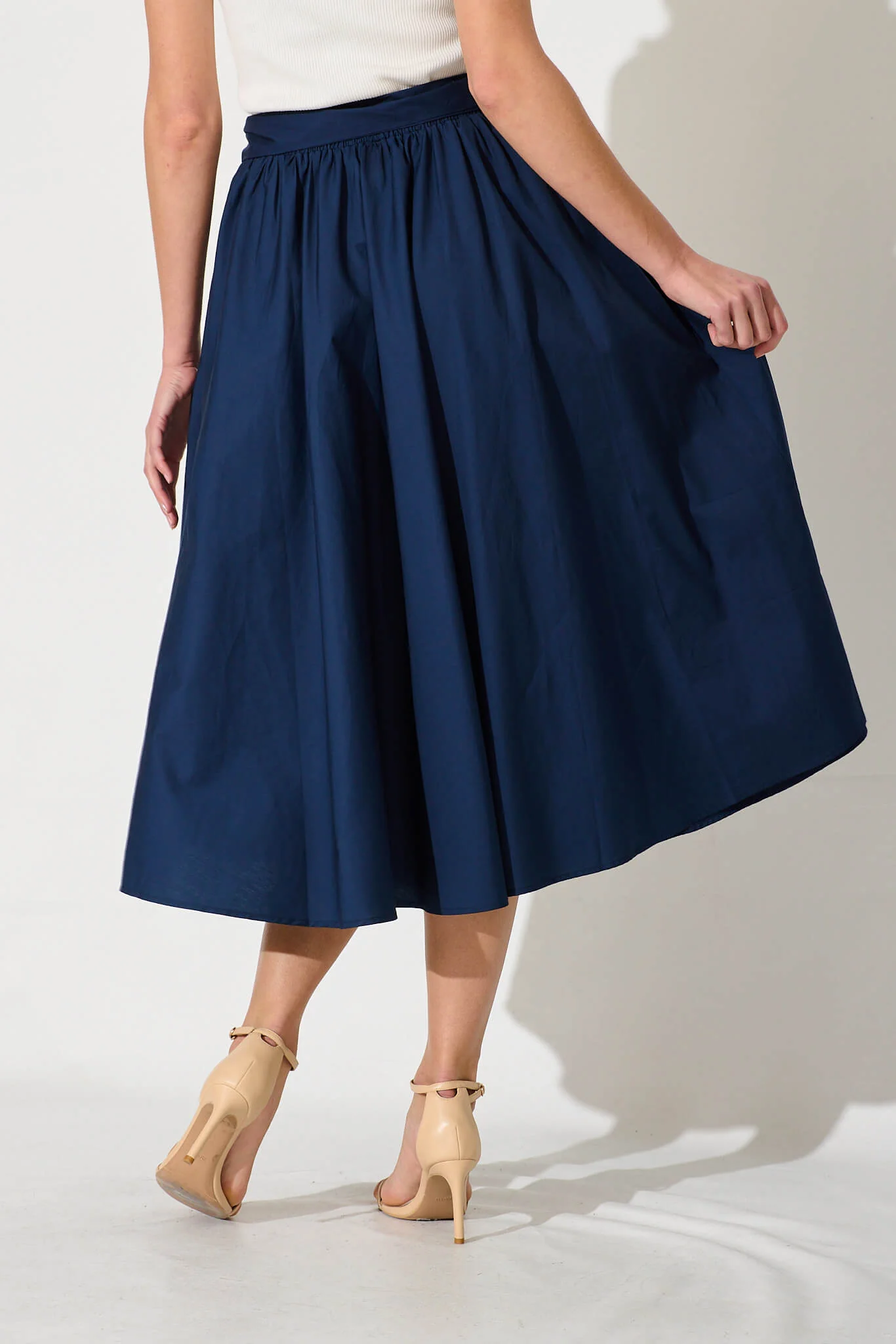 Ivy Midi Skirt In Navy Cotton - Image 6