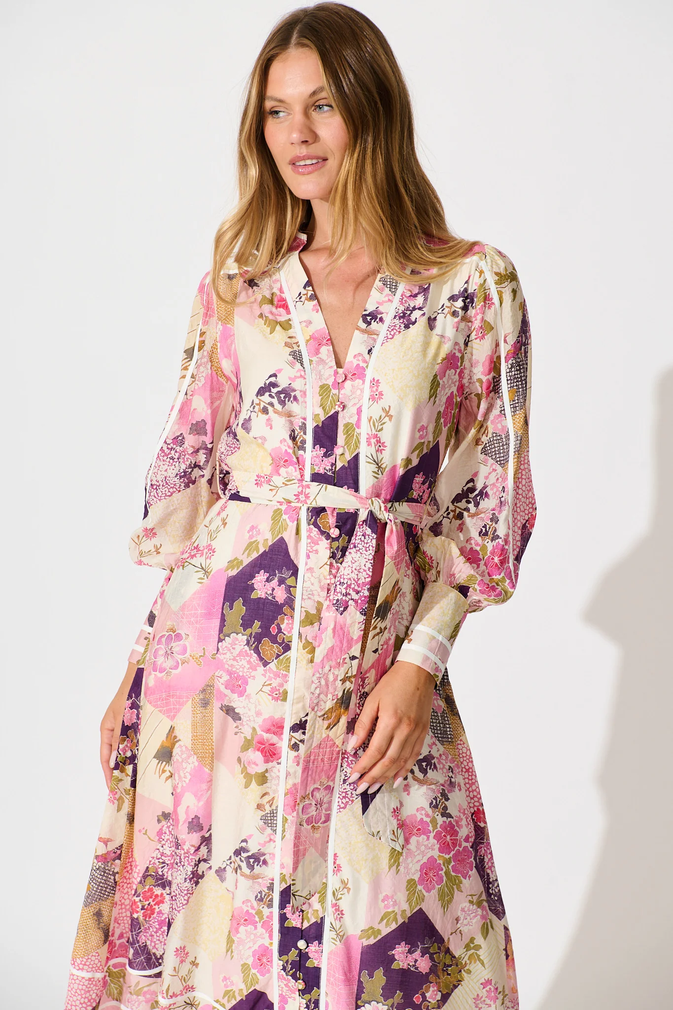 Jarren Midi Dress in Pink Multi Floral with Contrast Trim Linen Blend - Image 2
