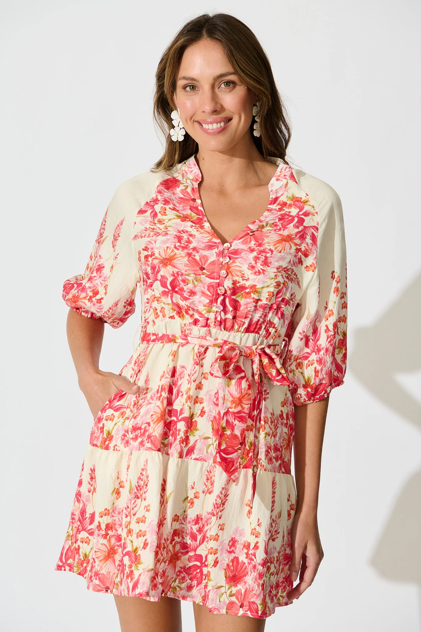 Jianna Dress in White with Pink Floral Linen Blend - Image 2