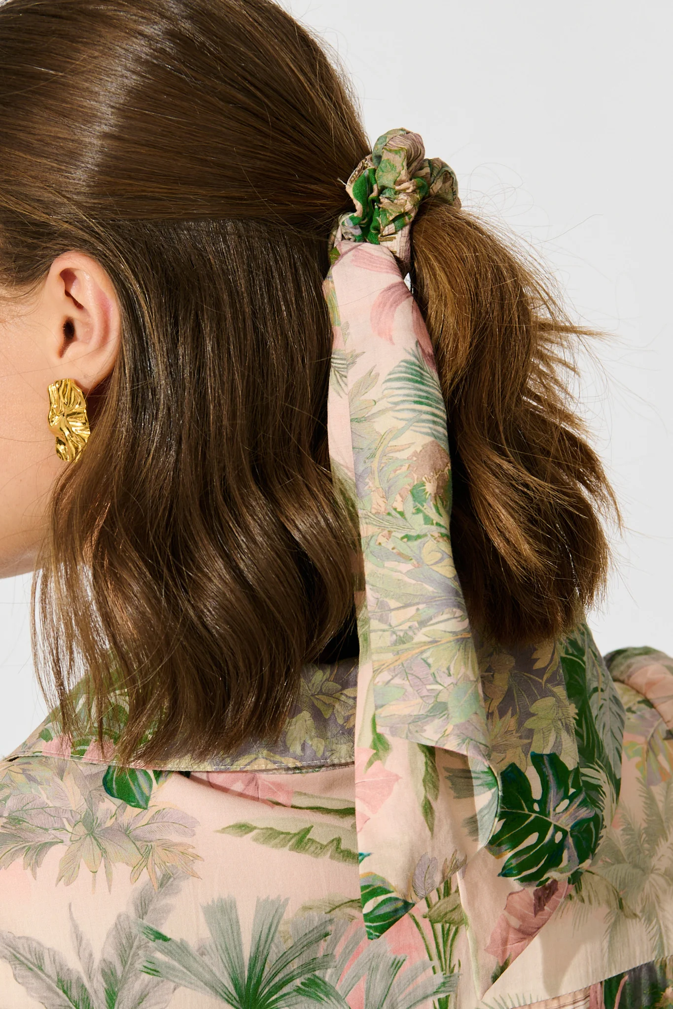 Jody Scrunchie with Tails in Multi Palm Tree Print - Image 6