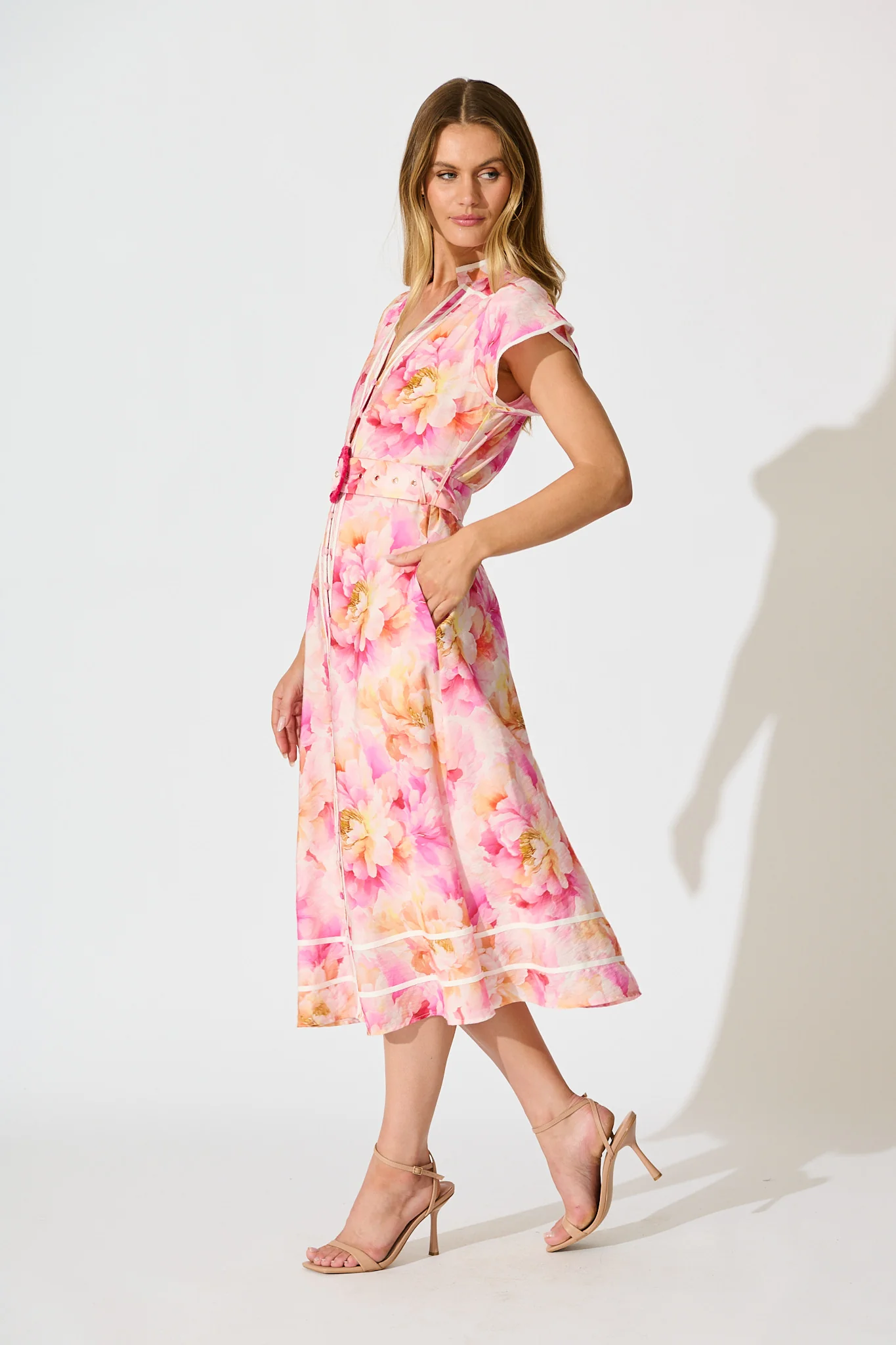 Jovanni Midi Dress in Pink Floral - Image 3