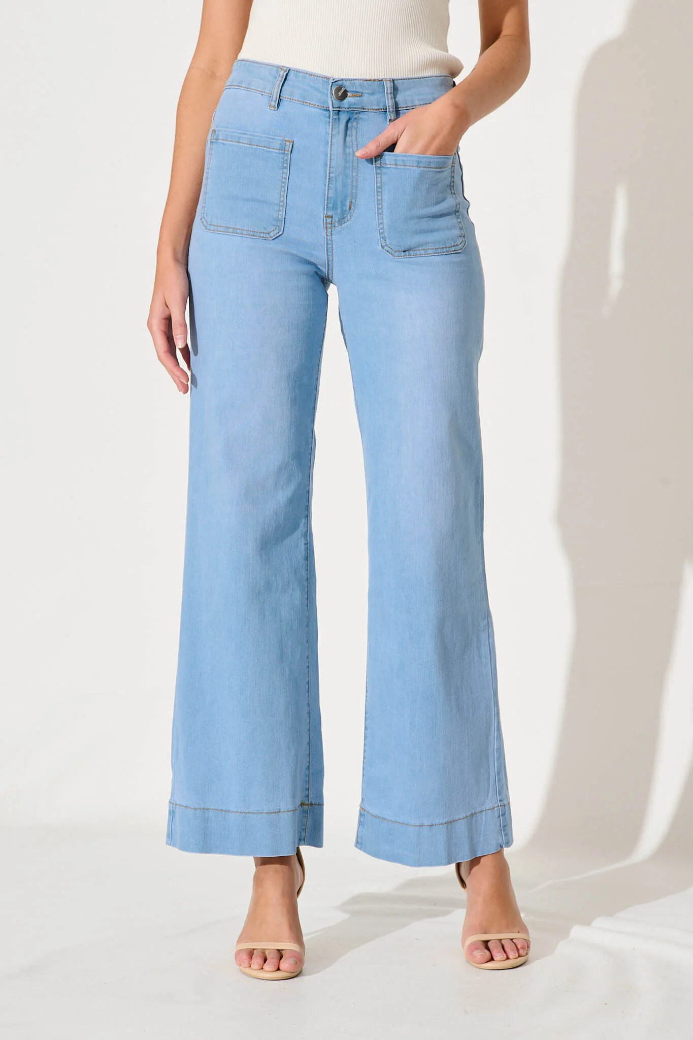 Juan High Rise Wide Leg Jean In Light Blue Denim - Image 2