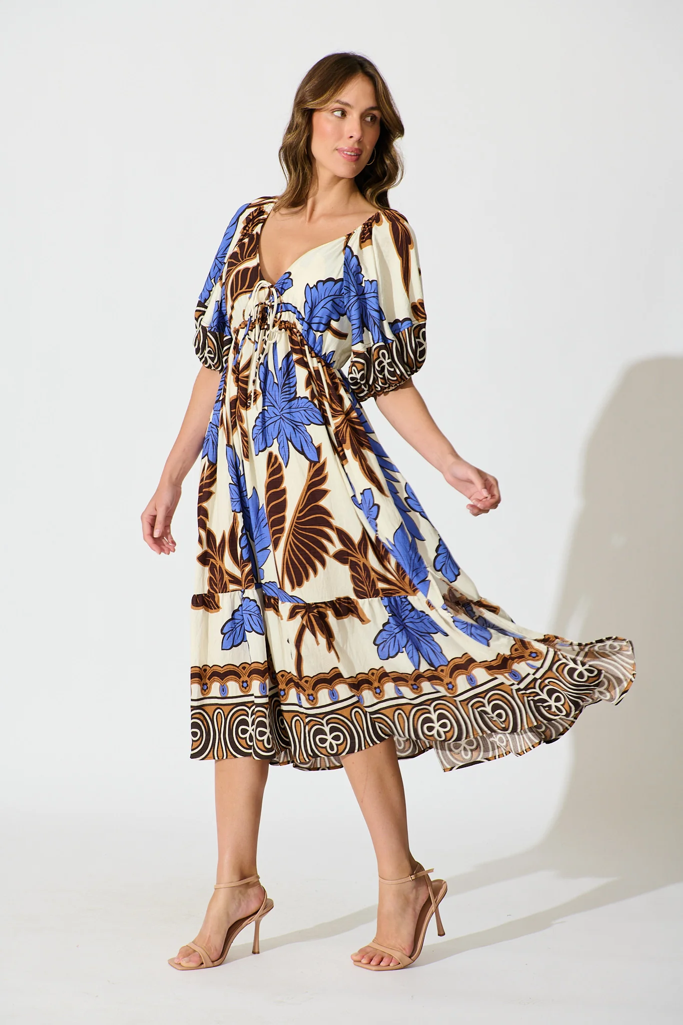 Juna Maxi Dress in Blue with Brown Leaf Print - Image 5