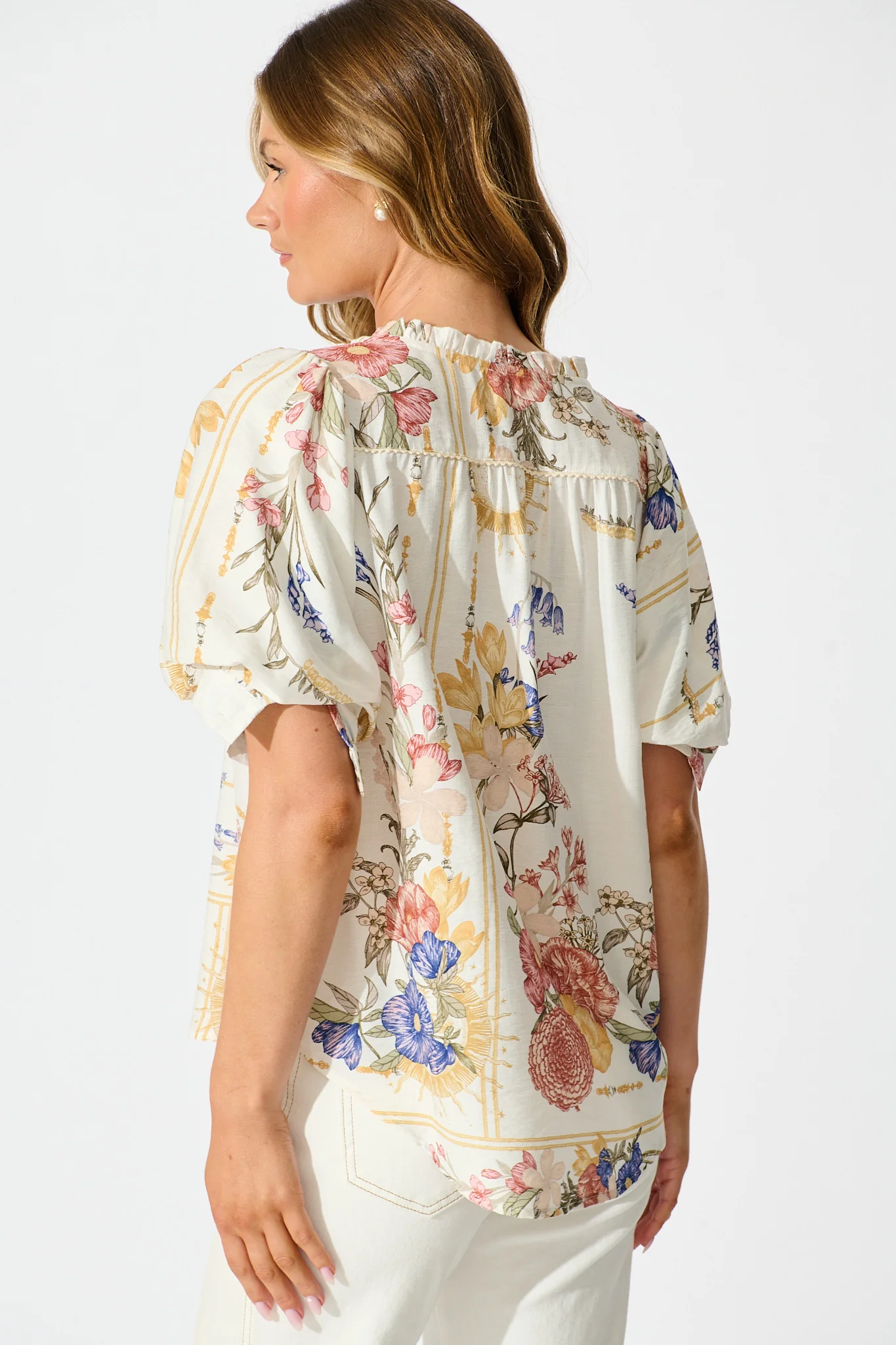 Jupiter Shirt in Vintage Floral Print - Image 3