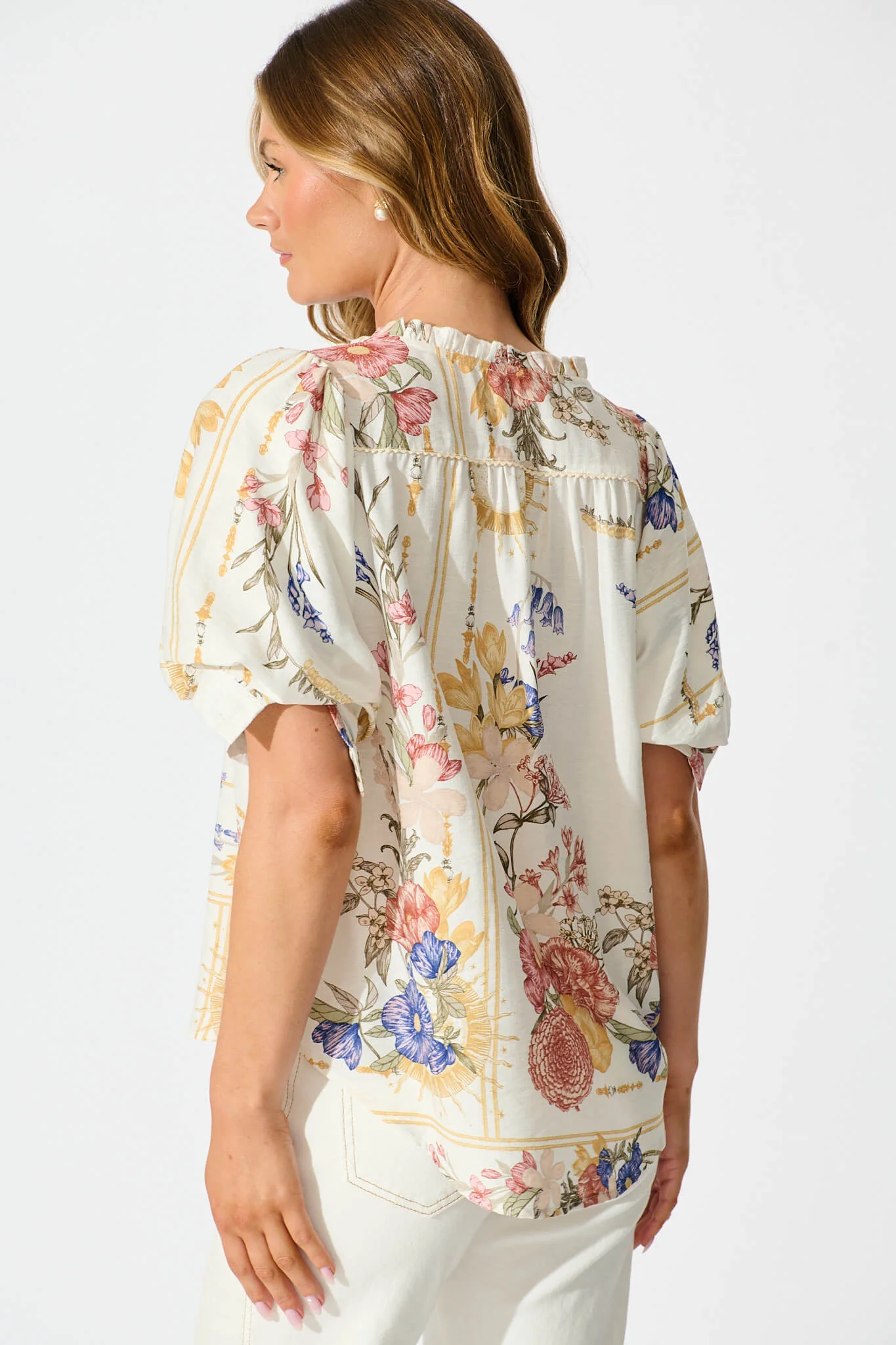 Jupiter Shirt in Vintage Floral Print - Image 9