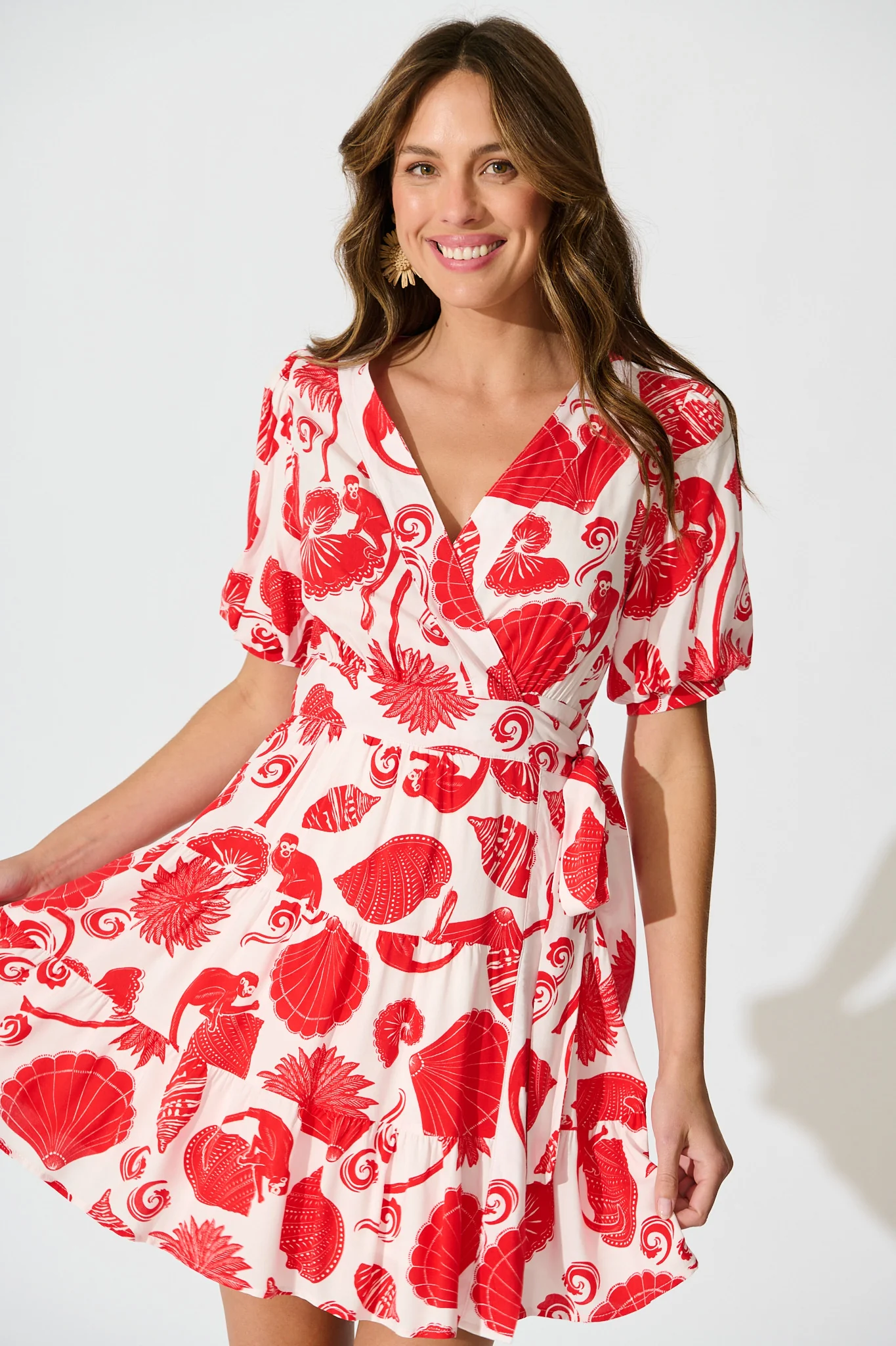 Katarina Wrap Dress in Off White with Red Shell Print - Image 2