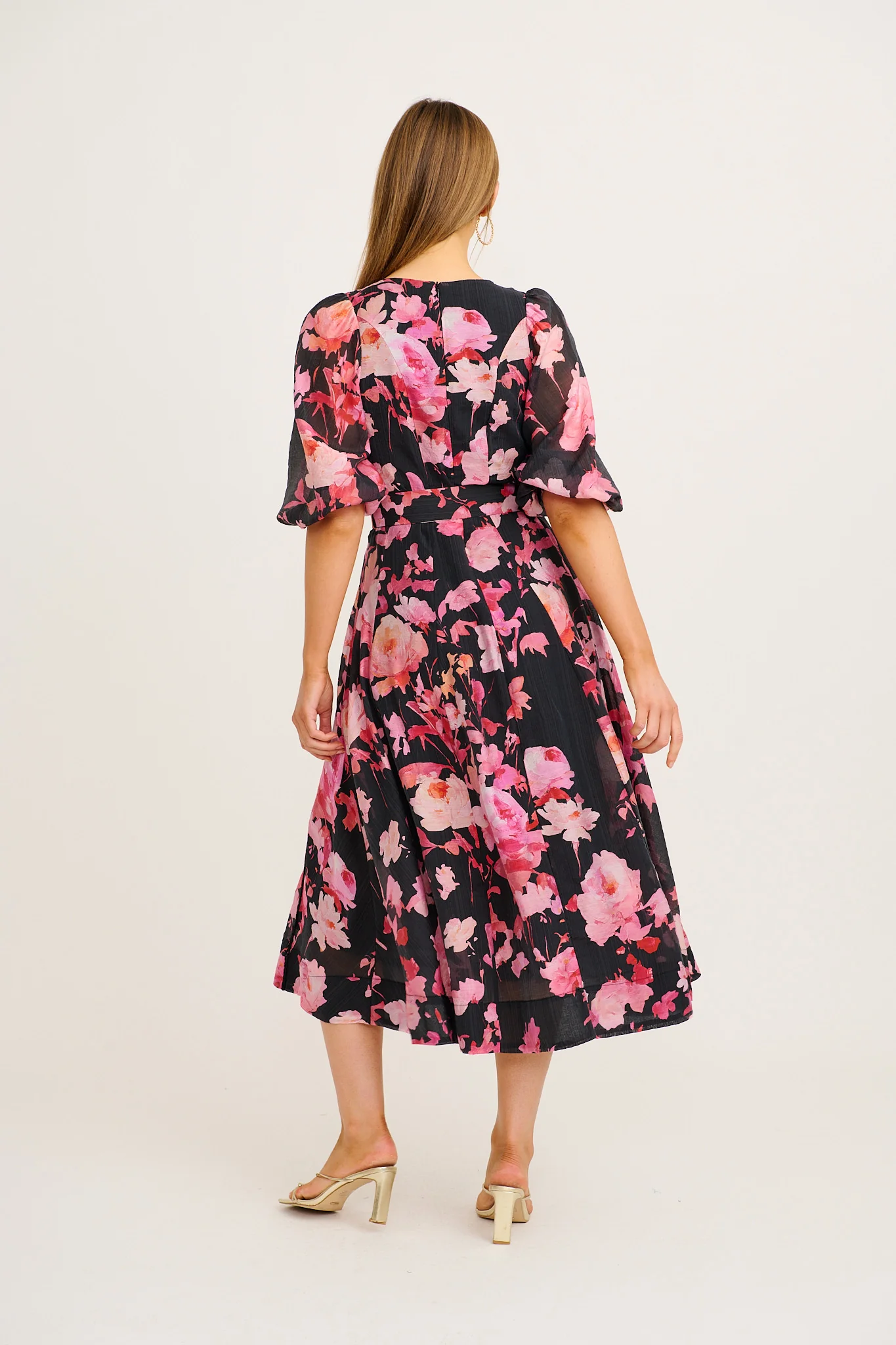 Kenia Maxi Dress in Black with Pink Floral - Image 4