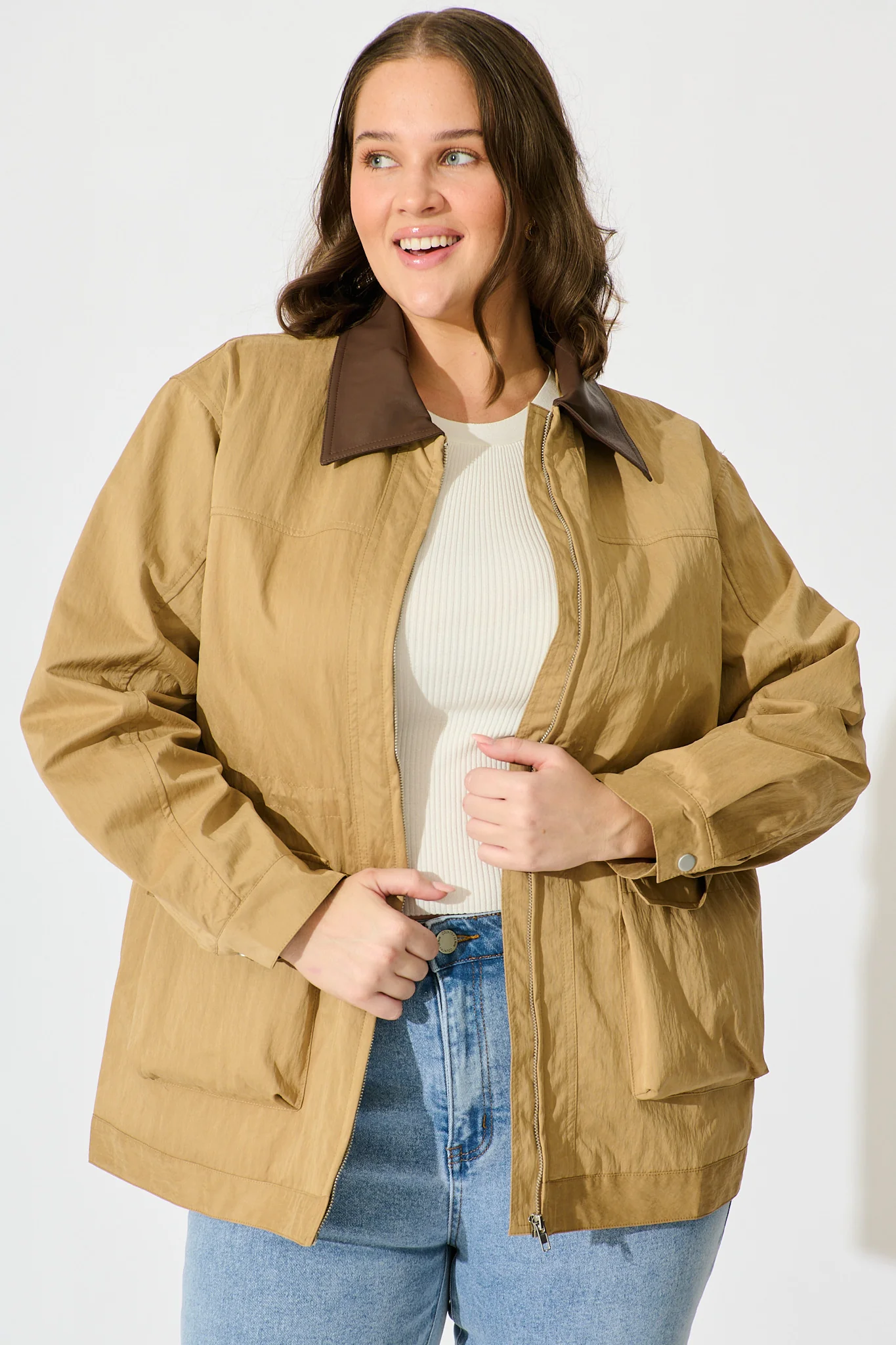 Kensington Jacket in Camel - Image 7