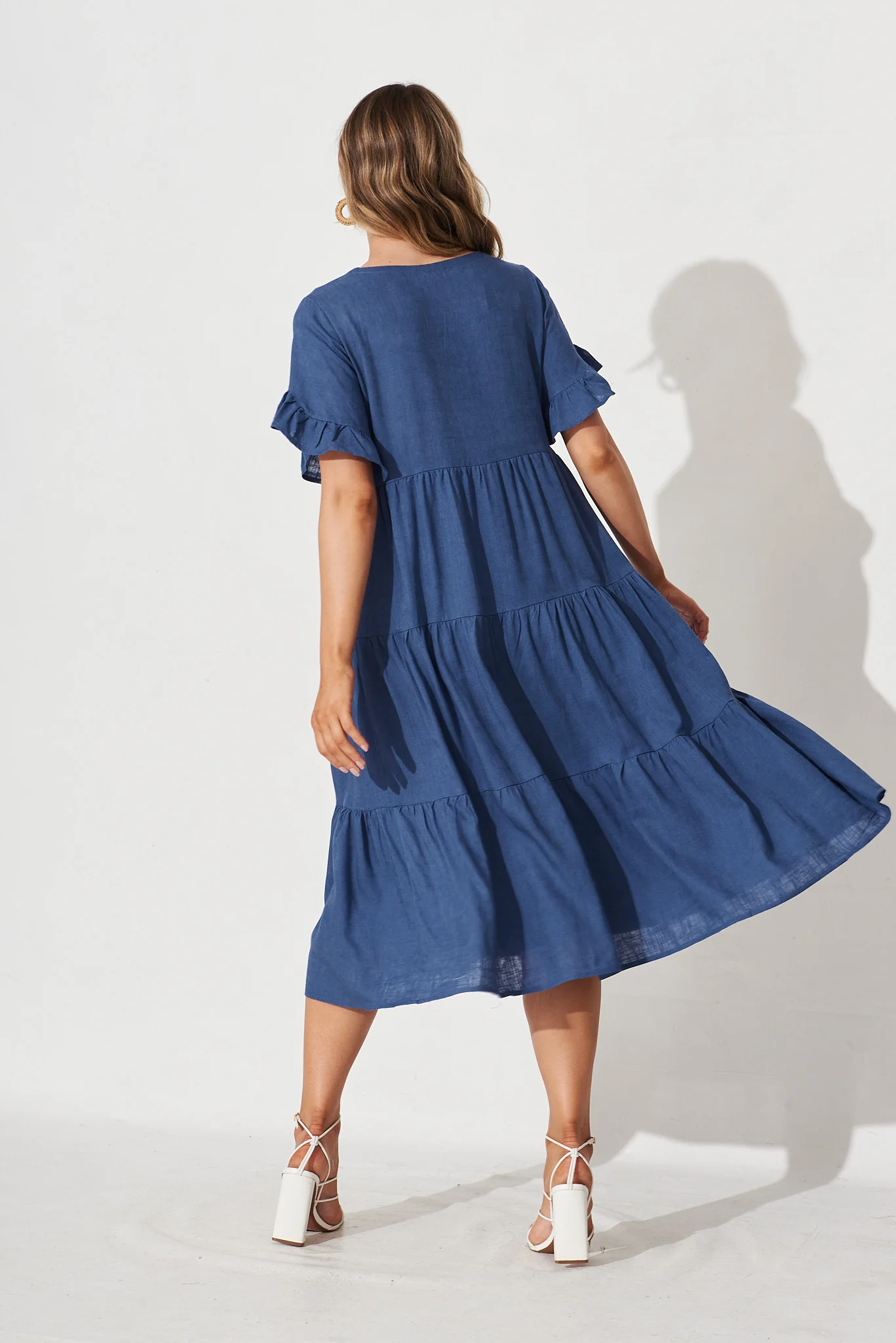 Kristen Midi Smock Dress In Blue Linen Blend - Image 5