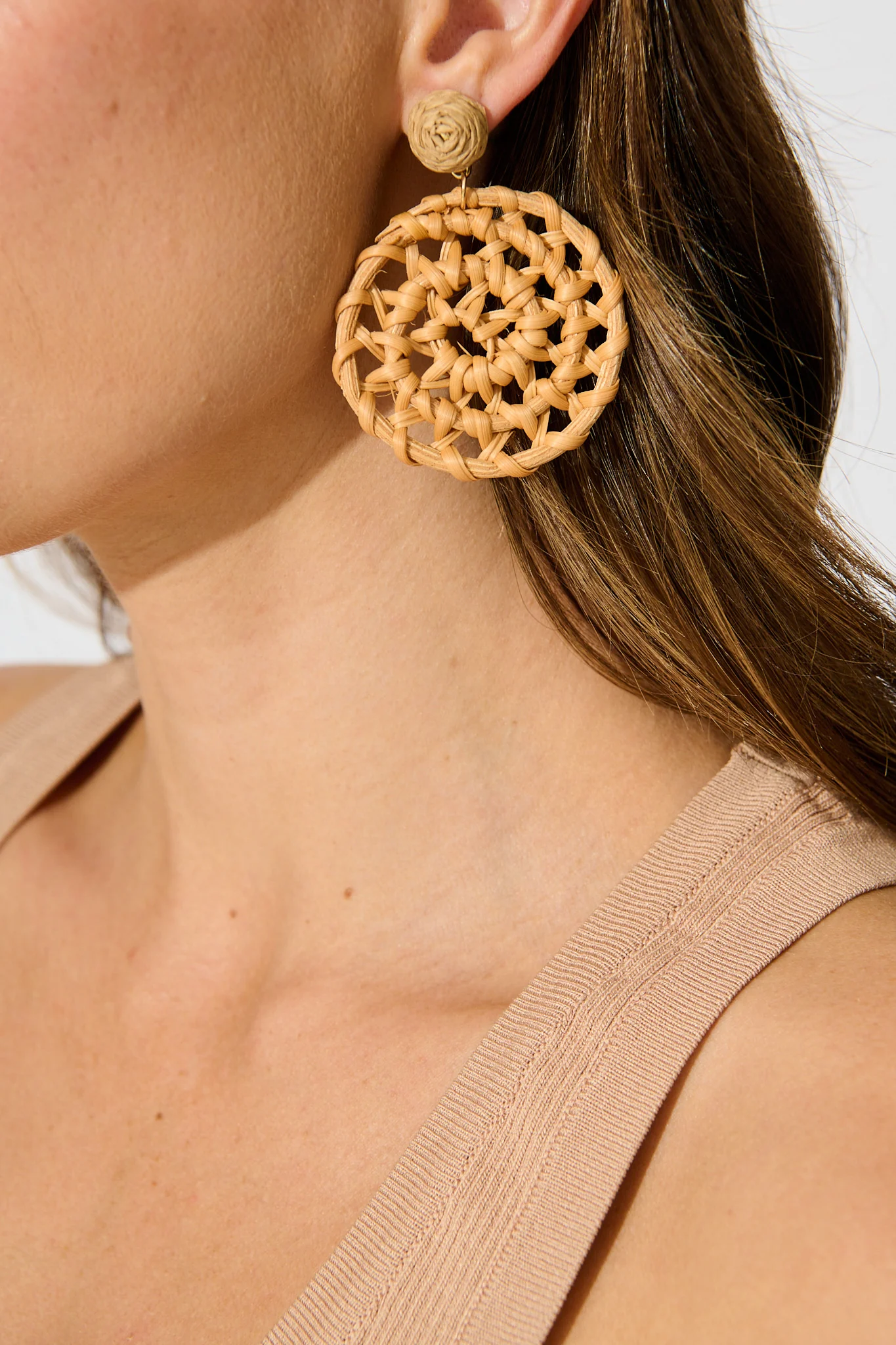 Leana Drop Earrings in Natural Raffia with Gold Accent - Image 3