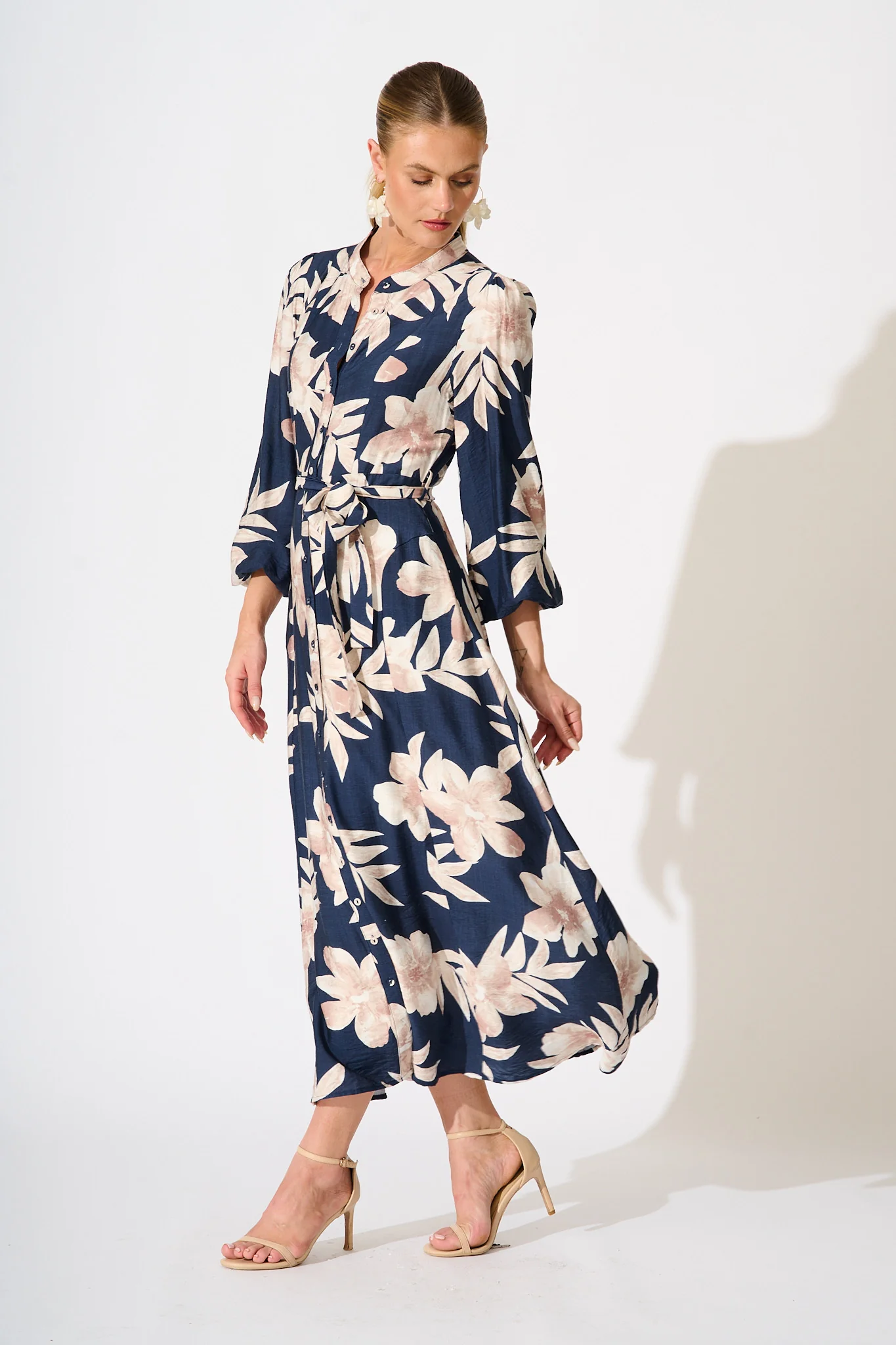 Leilani Maxi Dress in Navy with Cream Floral - Image 3