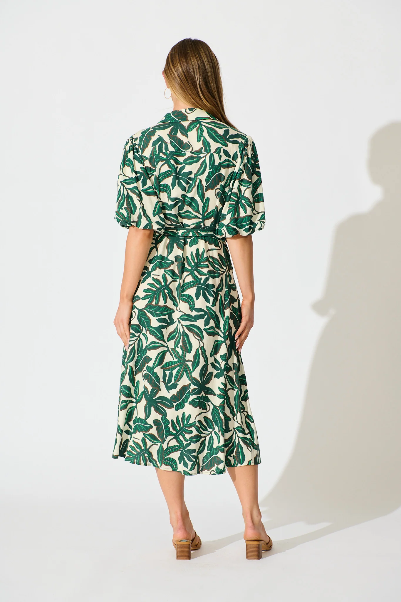 Libra Midi Shirt Dress in Emerald and Cream Leaf Linen Blend - Image 4