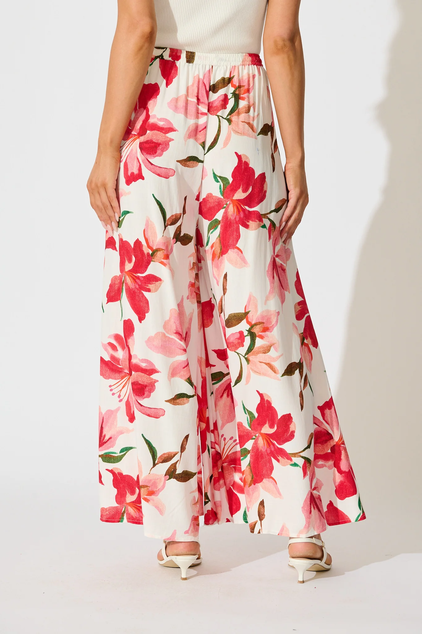 Lilibet Pant in White and Red Floral - Image 5