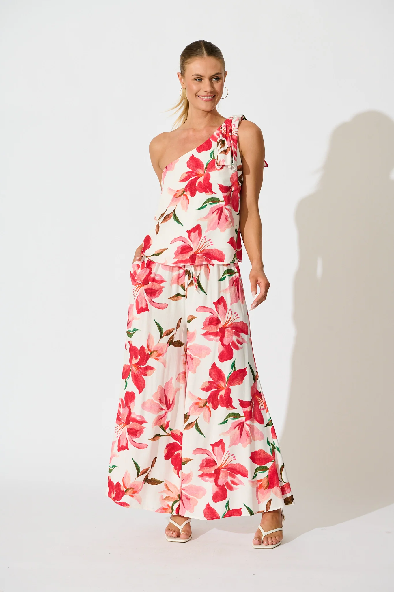 Lilibet Pant in White and Red Floral - Image 7