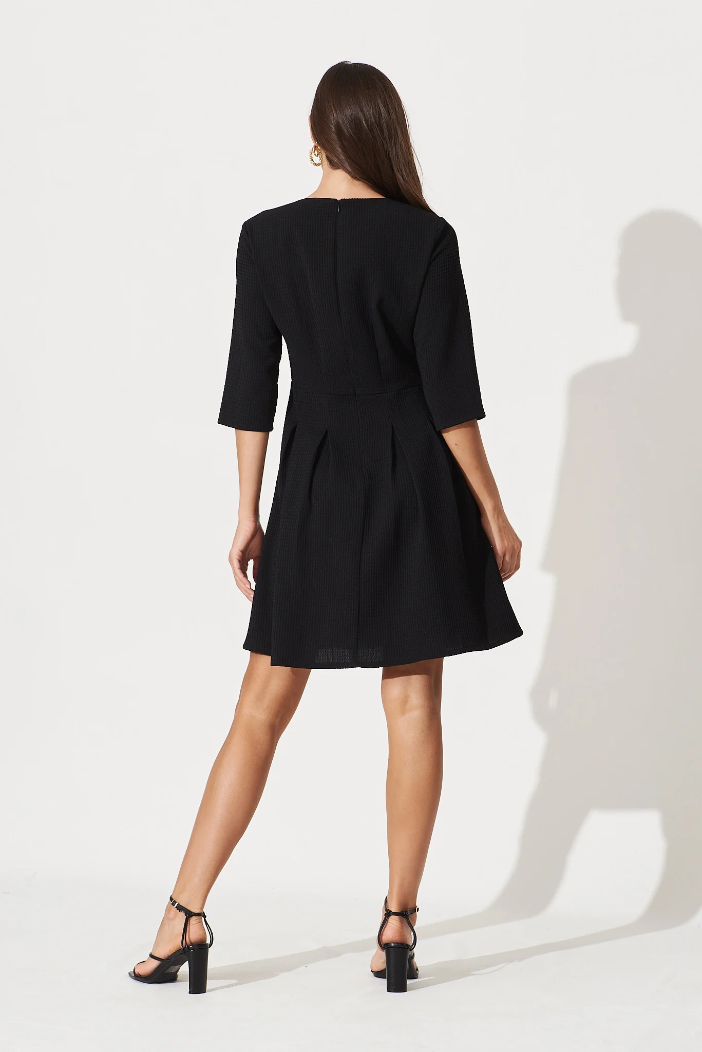 Lizbeth Dress In Textured Black - Image 5