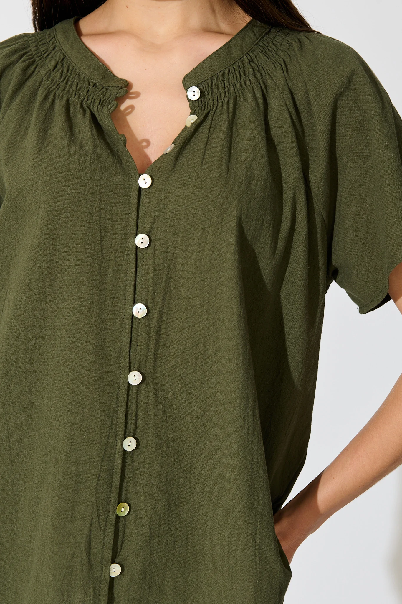 Lombard Top in Khaki Cotton Linen - Image 6