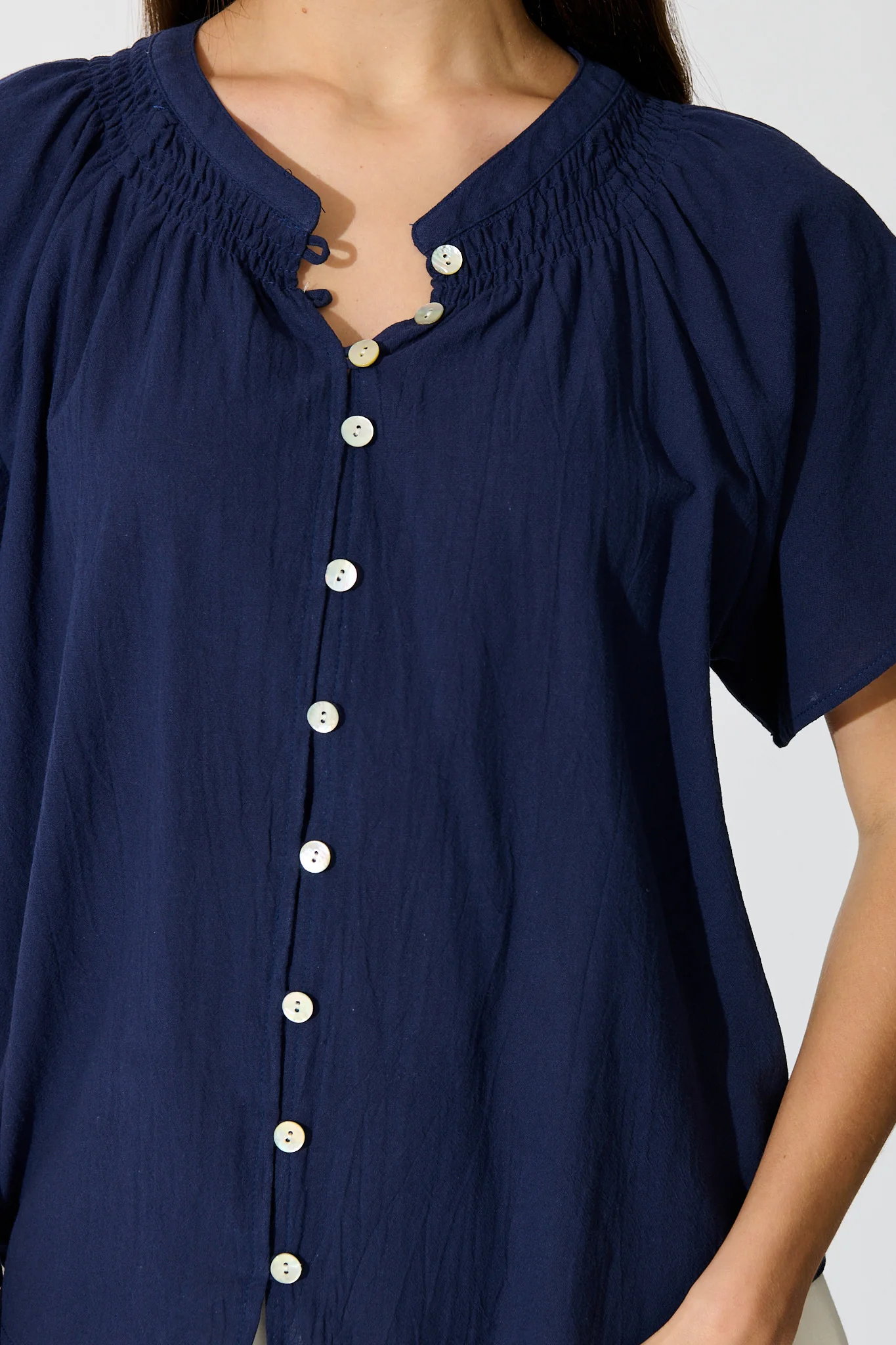 Lombard Top in Navy Cotton Linen - Image 6