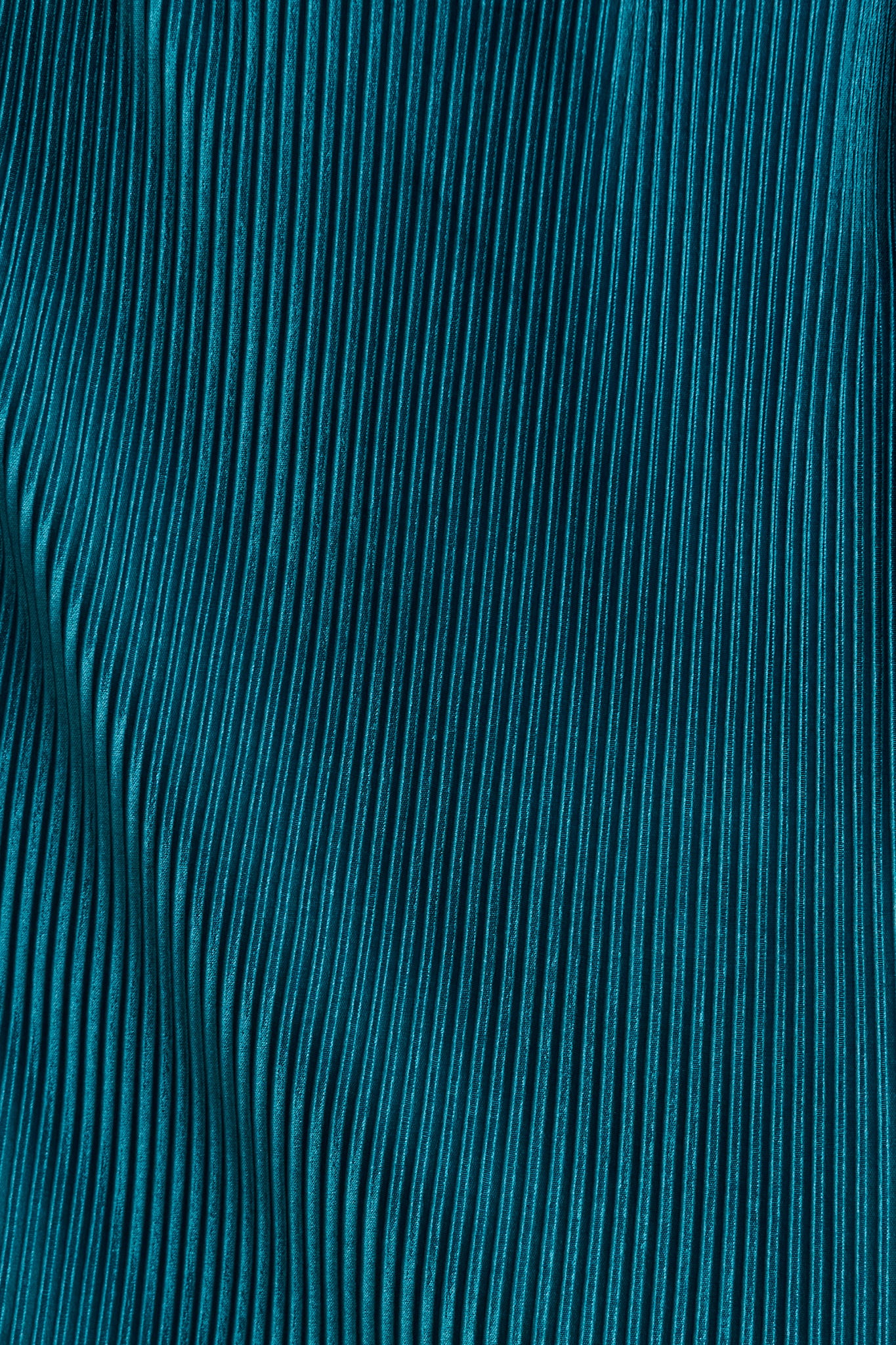Love Based Off Shoulder Dress in Emerald Plisse - Image 6