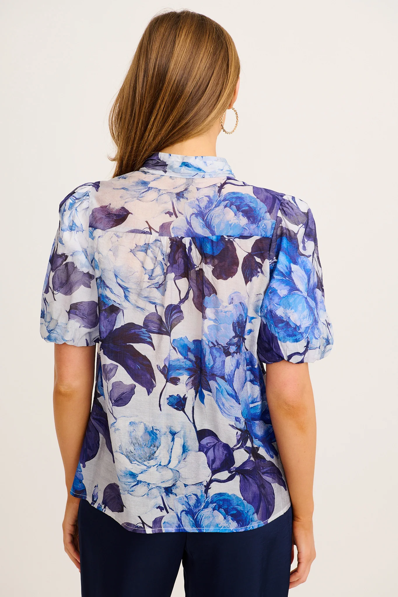Love Muse Top in Blue Floral Cotton Blend - Image 3