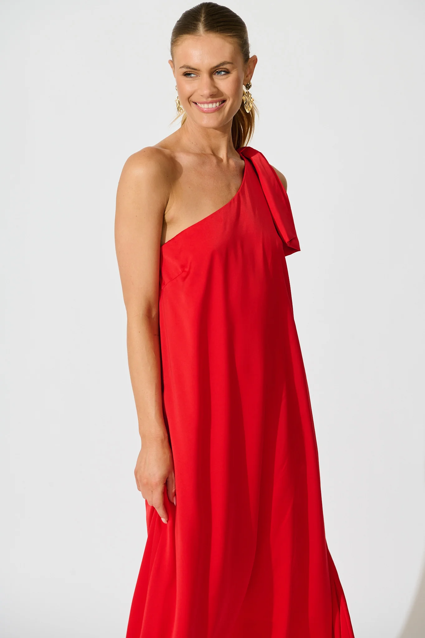 Loyality One Shoulder Maxi Dress in Red Satin - Image 5