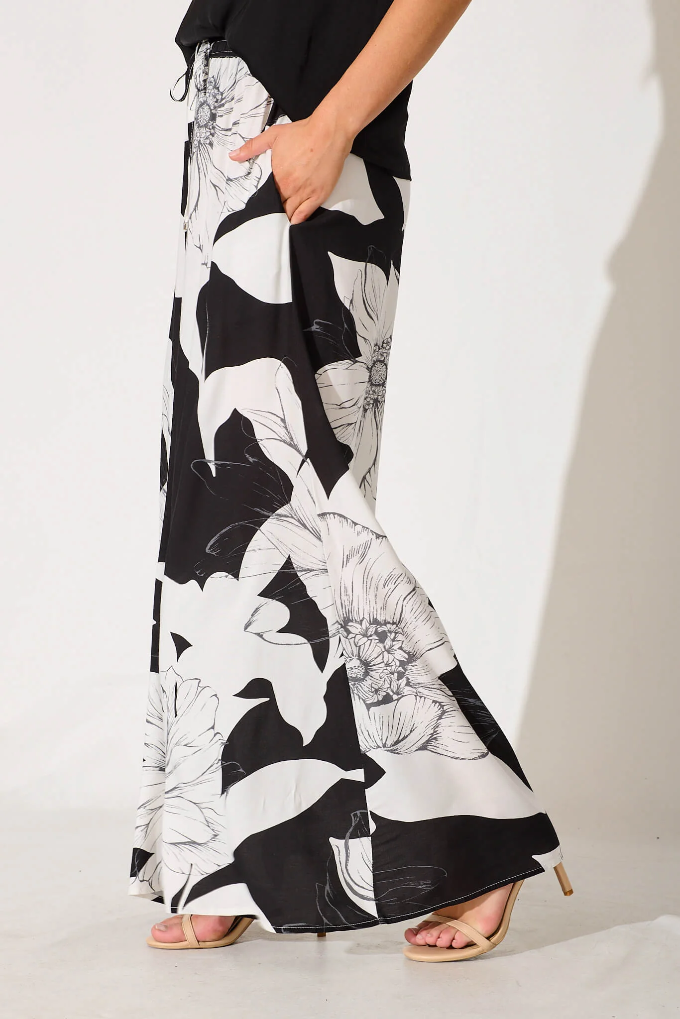 Lucia Pant In Black With White Floral - Image 2