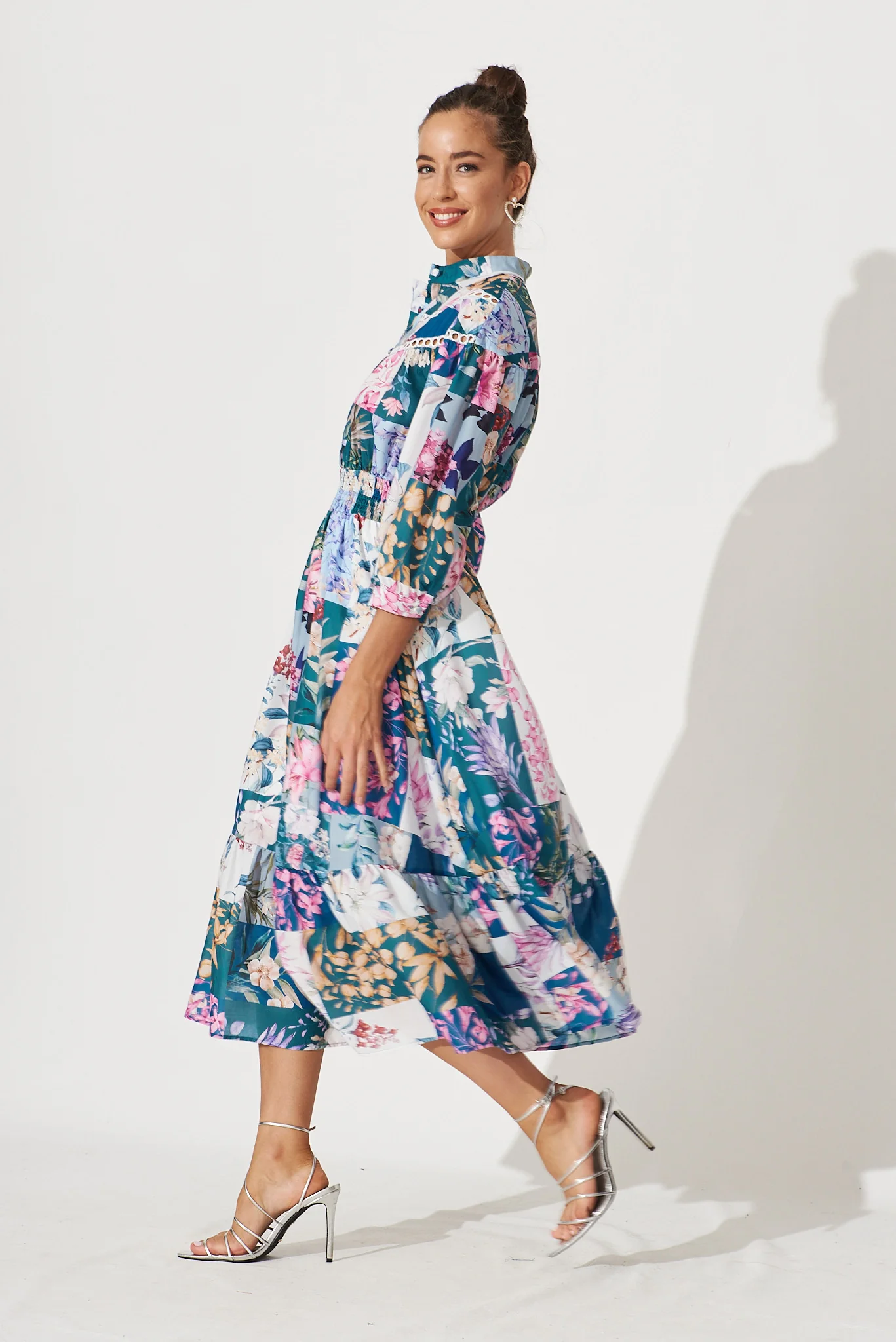 Lyn Midi Dress In Dark Green Patch Floral - Image 4