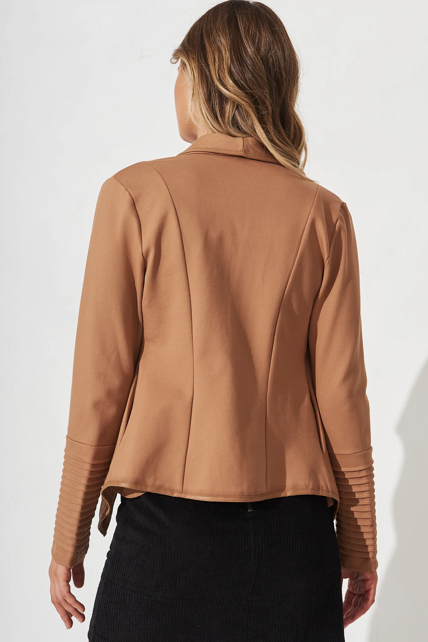 Lyndall Jacket In Tan - Image 4