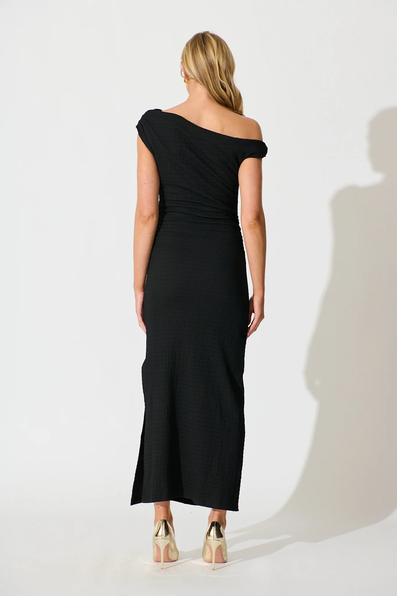 Malena One Shoulder Maxi Dress in Black - Image 4