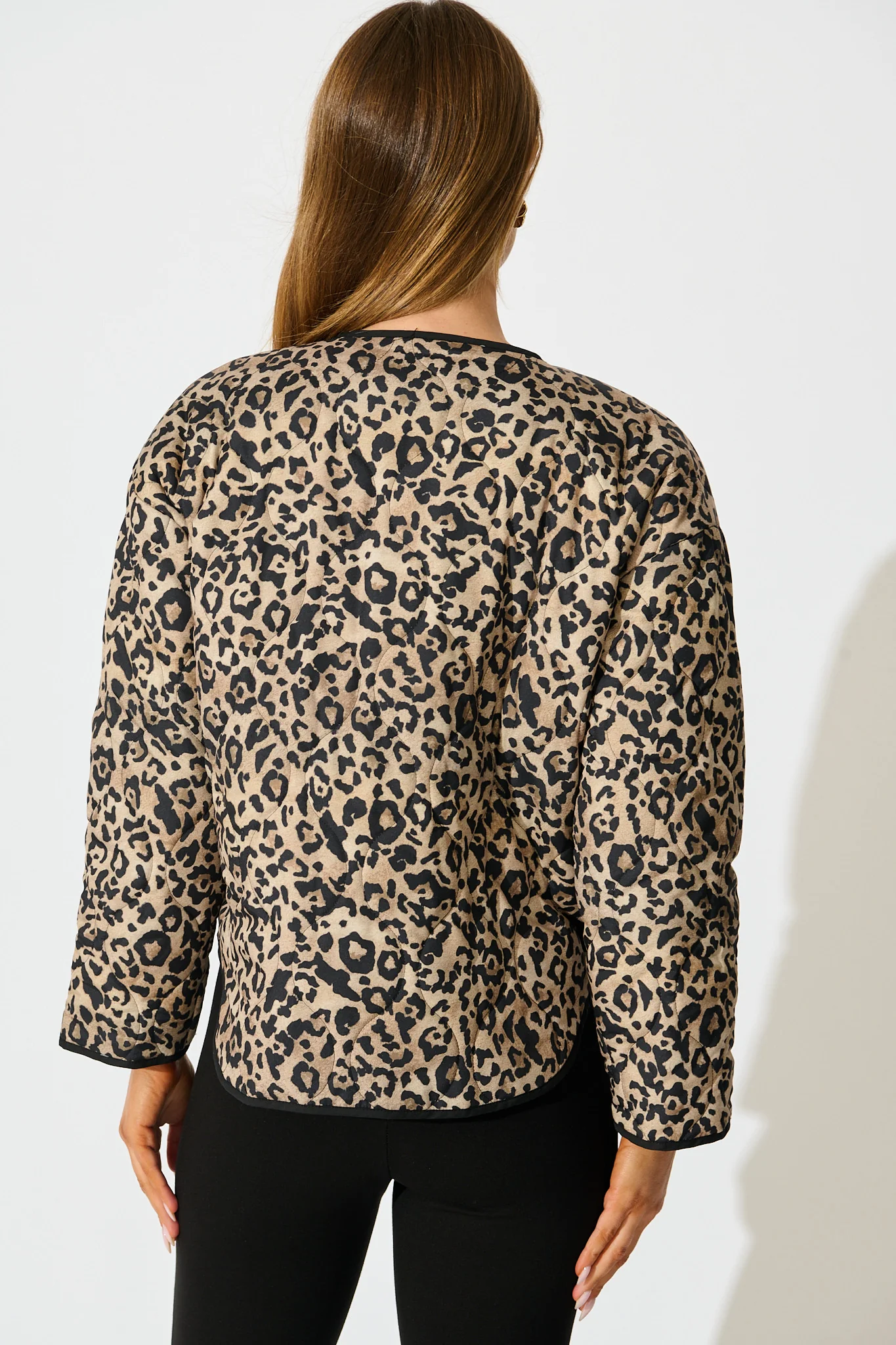 Mallorie Quilted Jacket in Leopard - Image 3