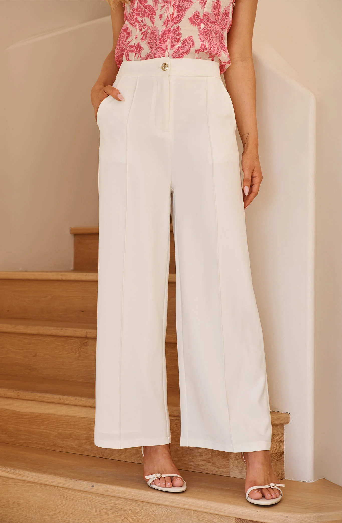 Mantra Pant In White